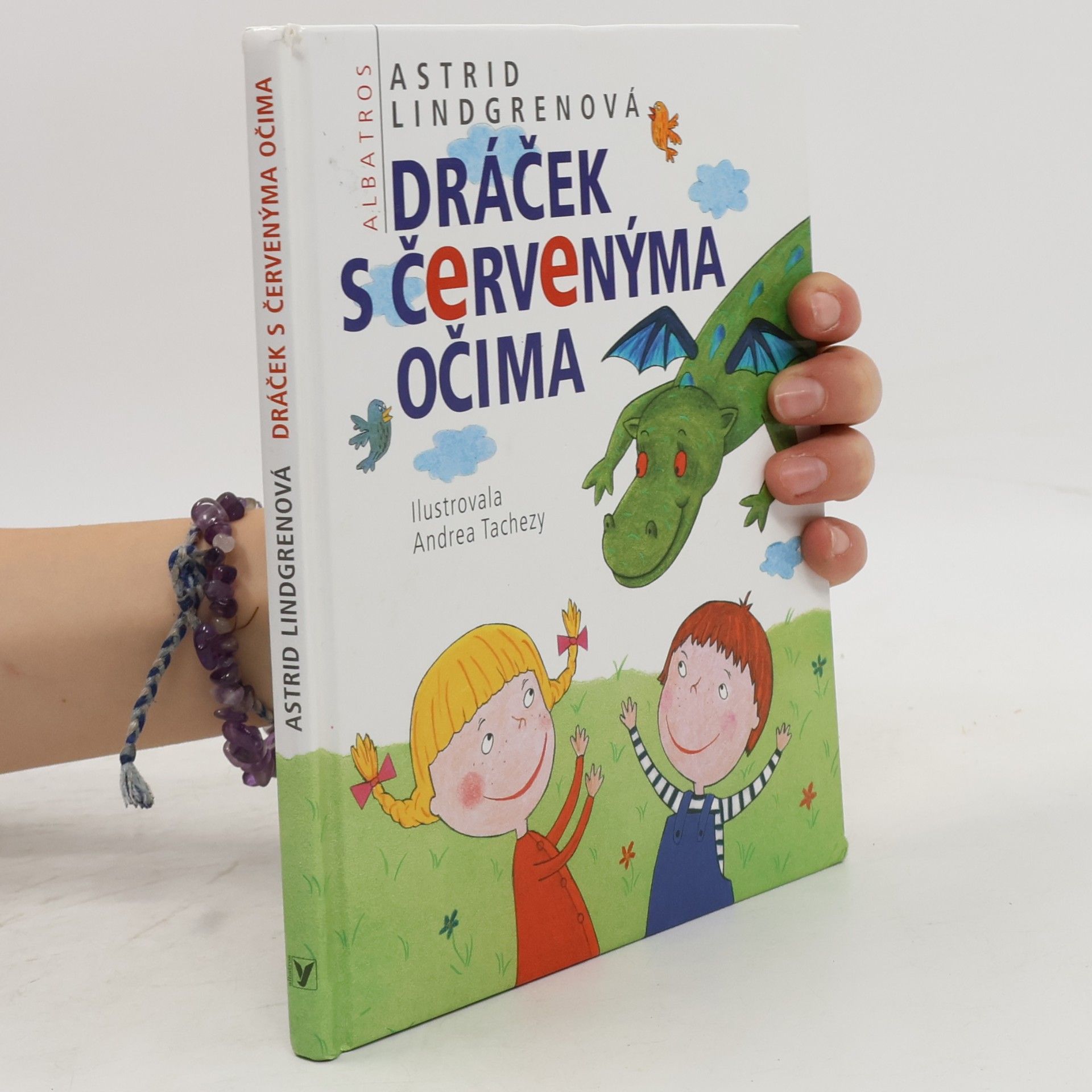 Astrid Lindgren Dráček s červenýma očima