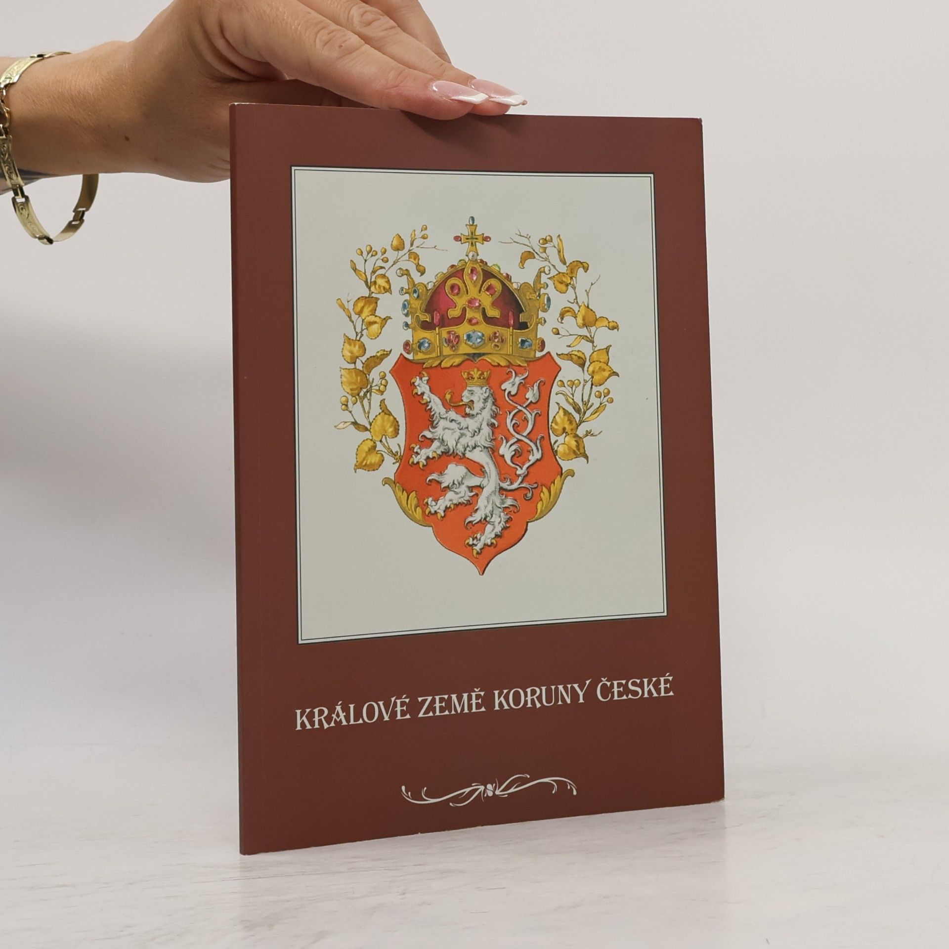 Autorenkollektiv Králové země Koruny české