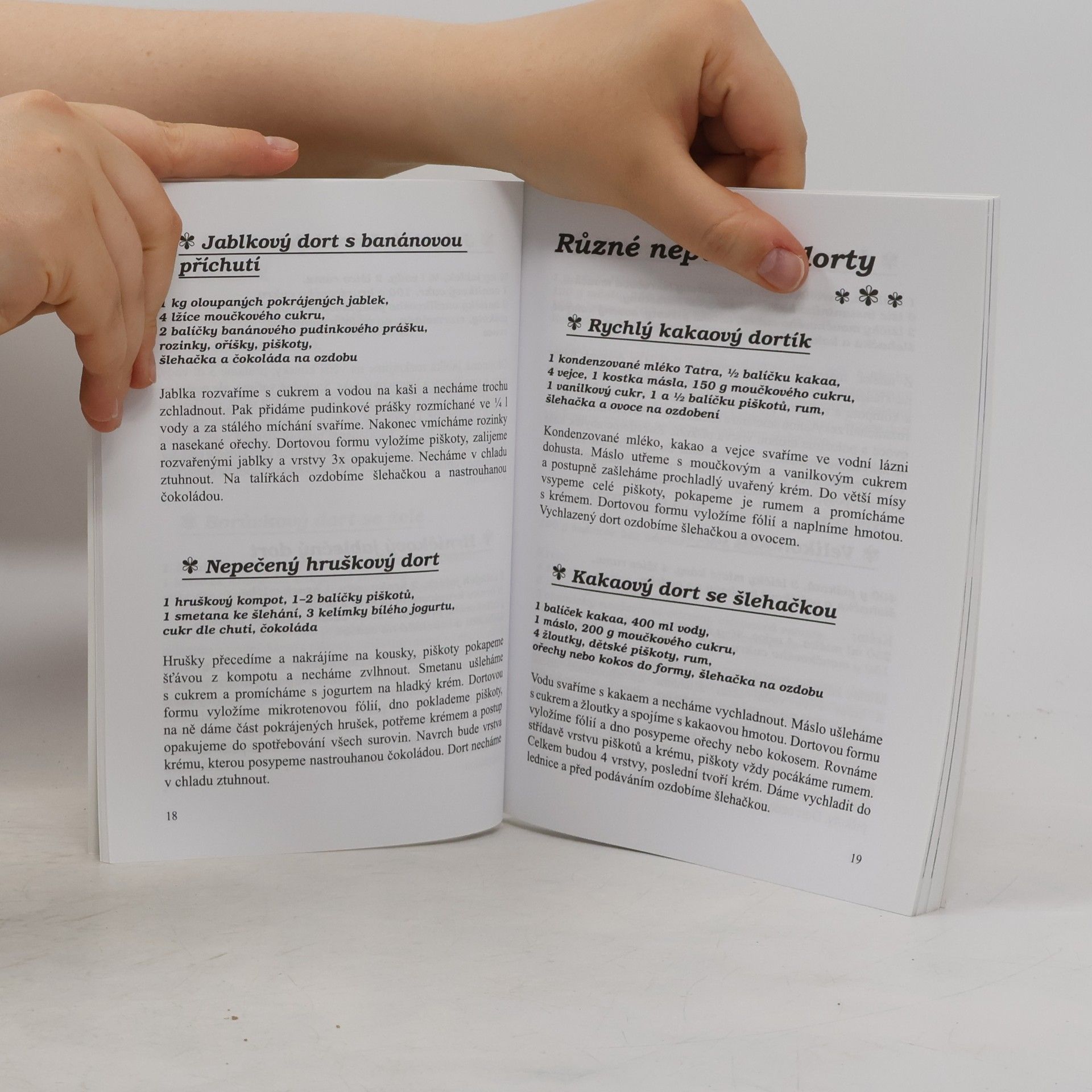 Various authors Nepečené dorty, řezy a drobné zákusky