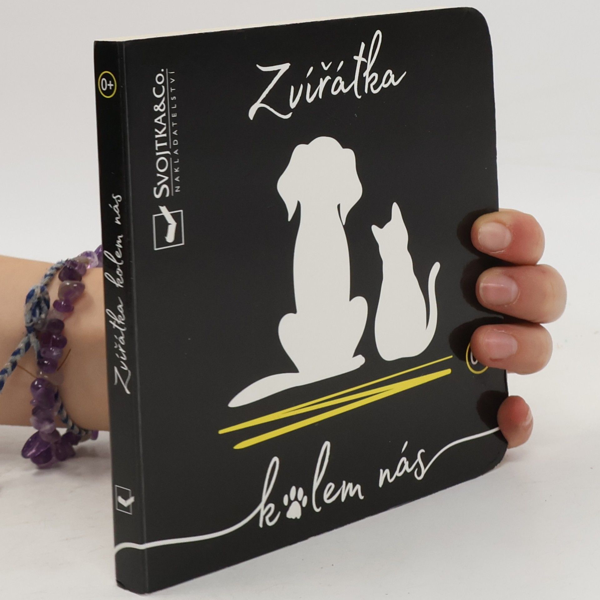 Various authors Zvířátka kolem nás