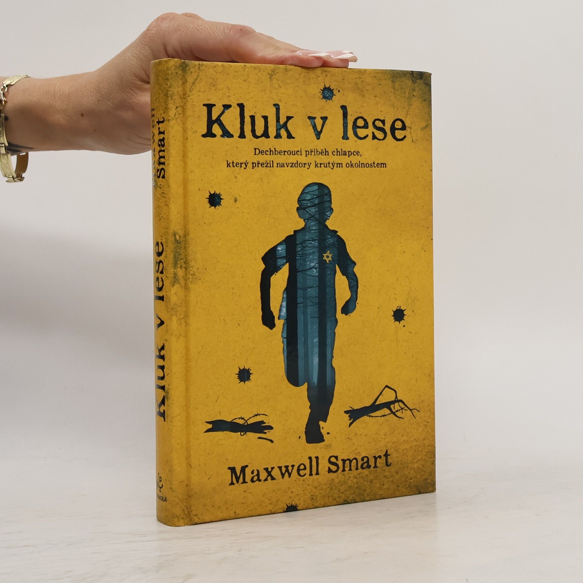 Maxwell Smart Kluk v lese