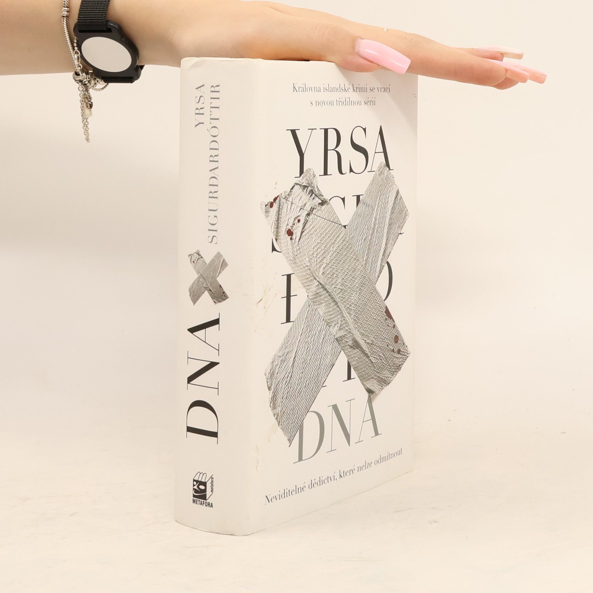 Yrsa Sigurðardóttir DNA: Série Freyja & Huldar