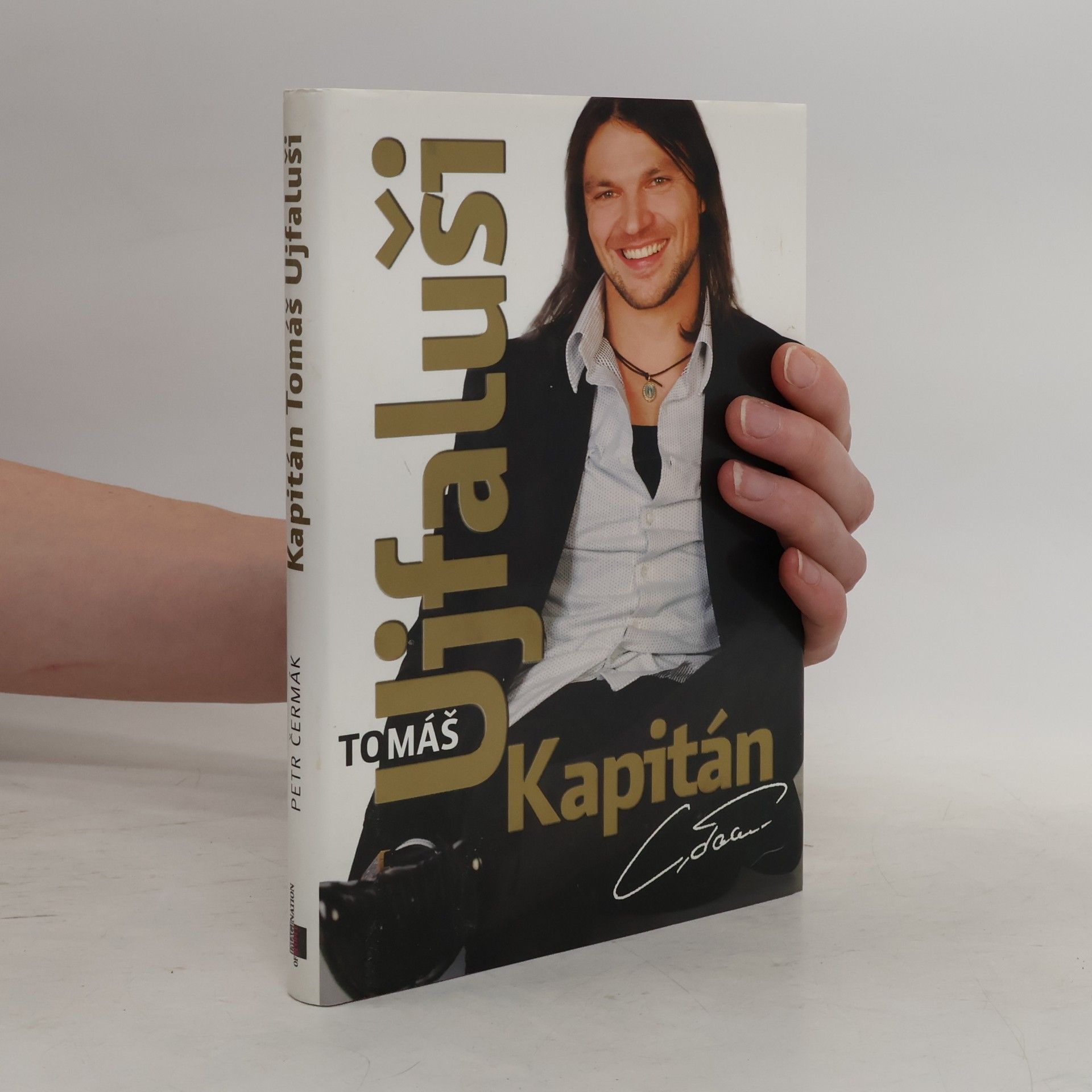 Petr Čermák Kapitán Tomáš Ujfaluši