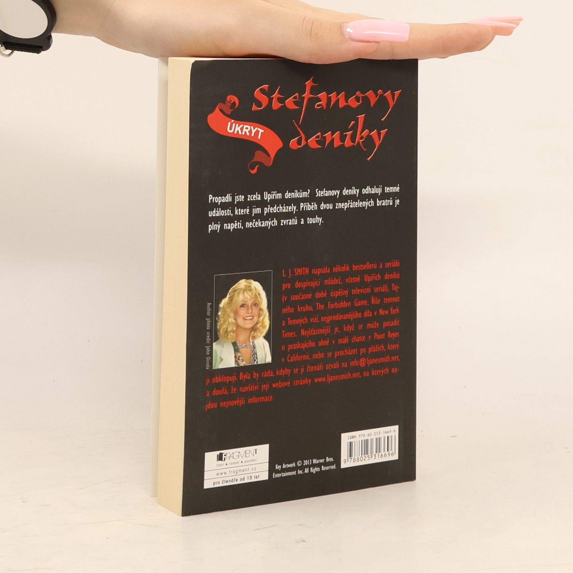 L. J. Smithová  Stefanovy deníky. Úkryt