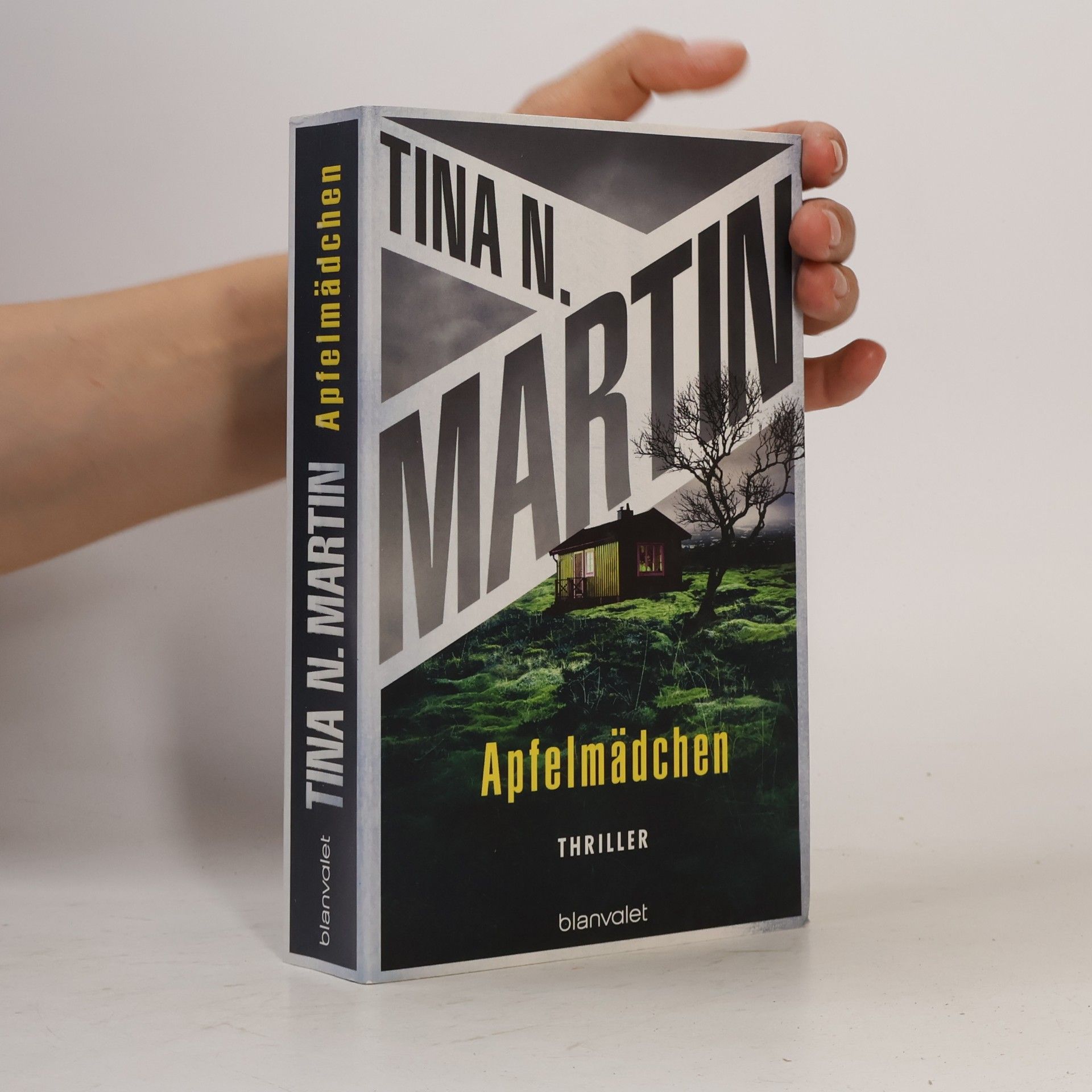 Tina N. Martin Apfelmädchen