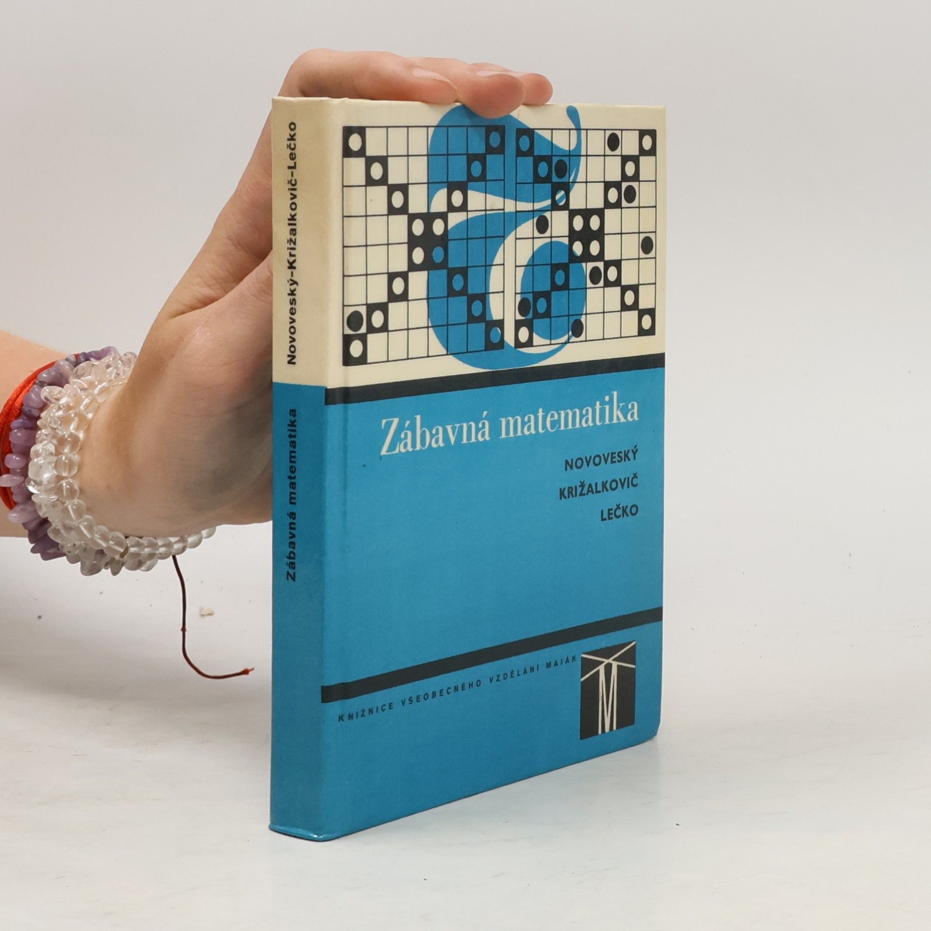 Štefan Novoveský Zábavná matematika