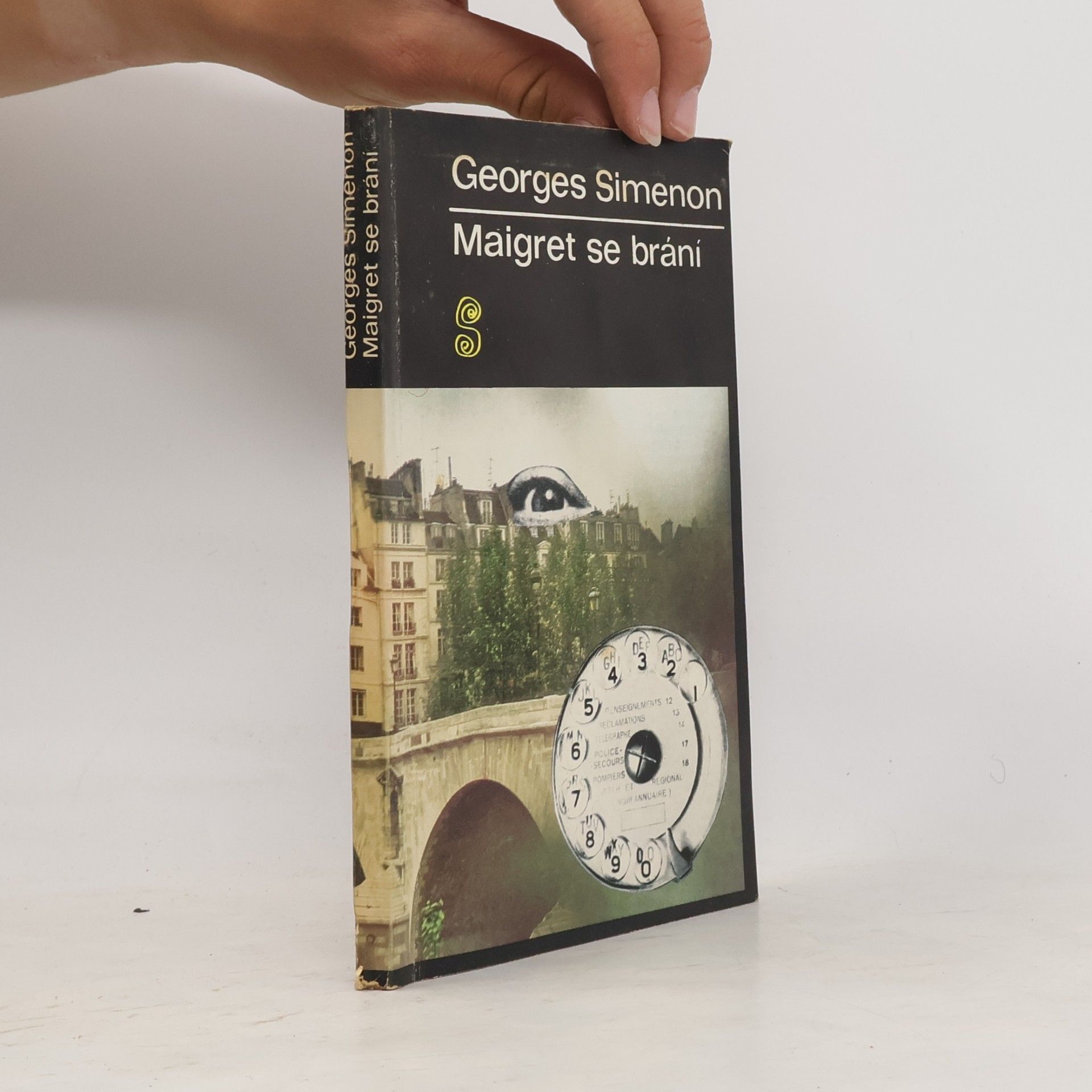 Georges Simenon Maigret se brání