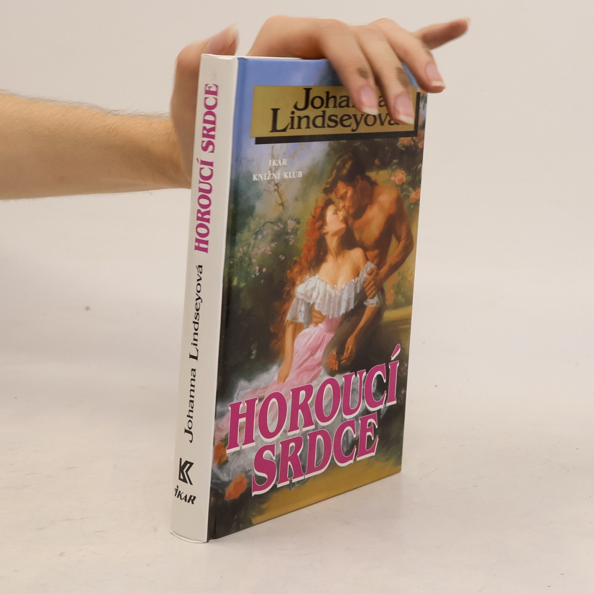 Johanna Lindsey Horoucí srdce