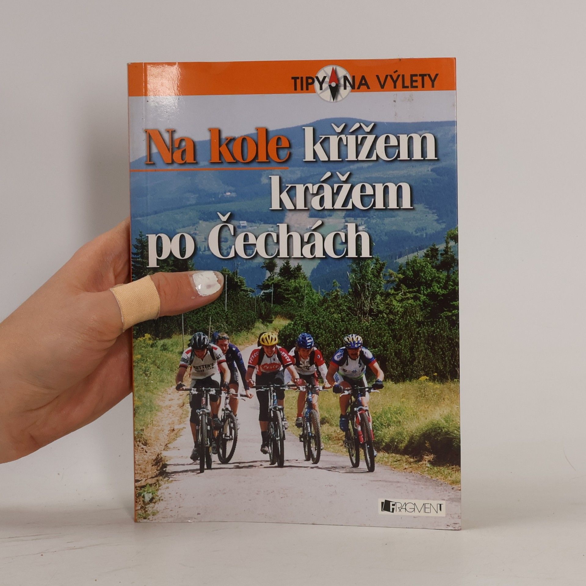 Andrej Halada Na kole křížem krážem po Čechách