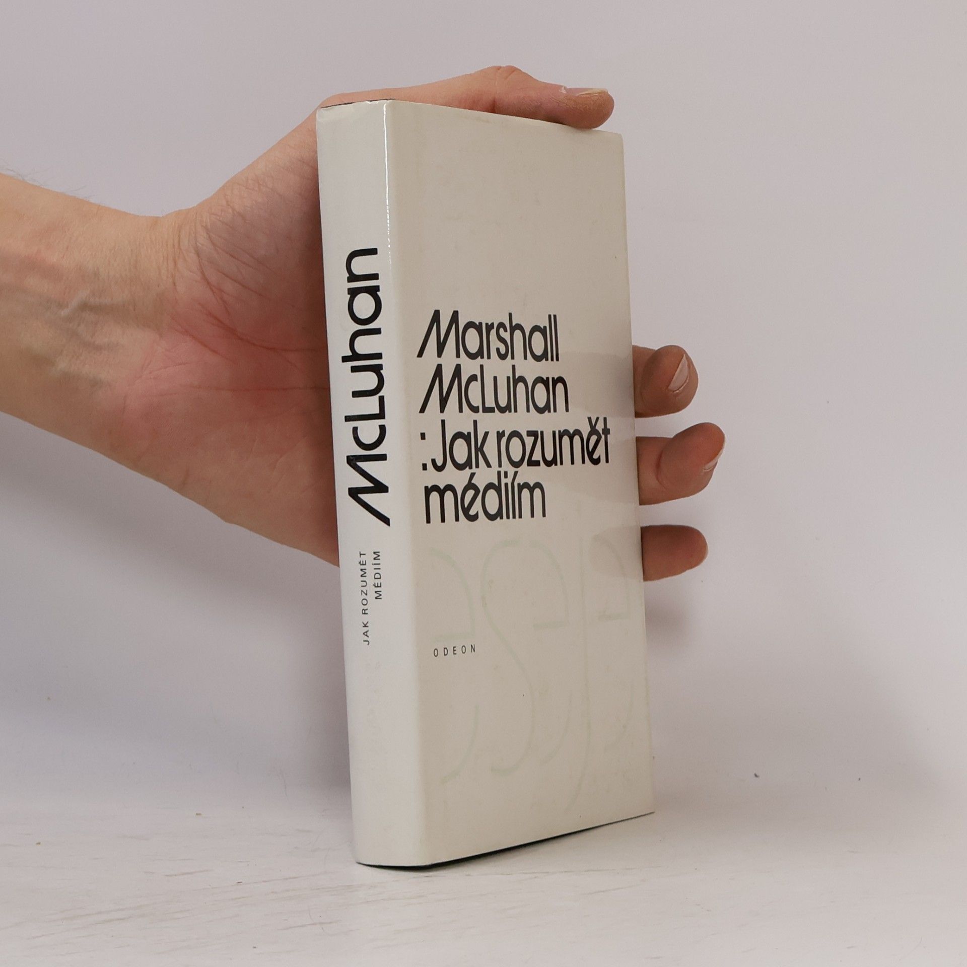 Marshall McLuhan Jak rozumět médiím
