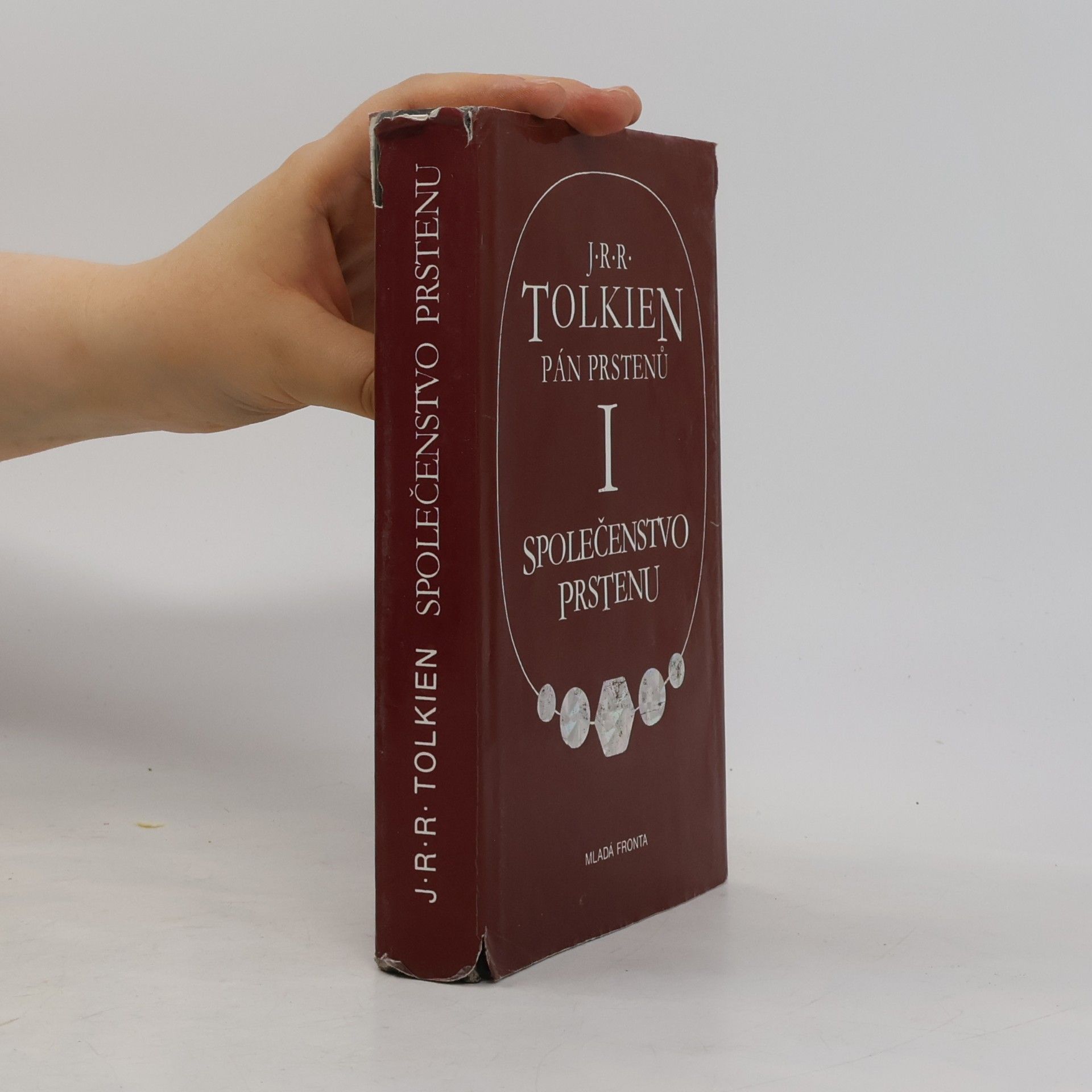 J. R. R. Tolkien Pán prstenů I. Společenstvo prstenu