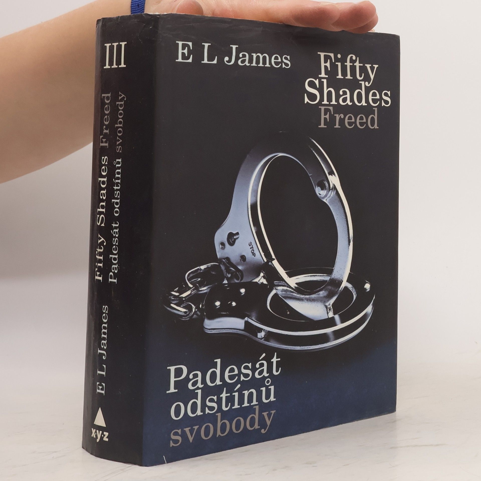 E. L. James Padesát odstínů svobody