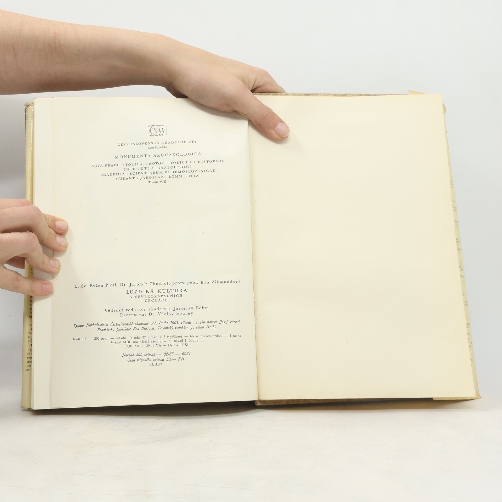 Evžen Plesl Lužická kultura v severozápadních Čechách