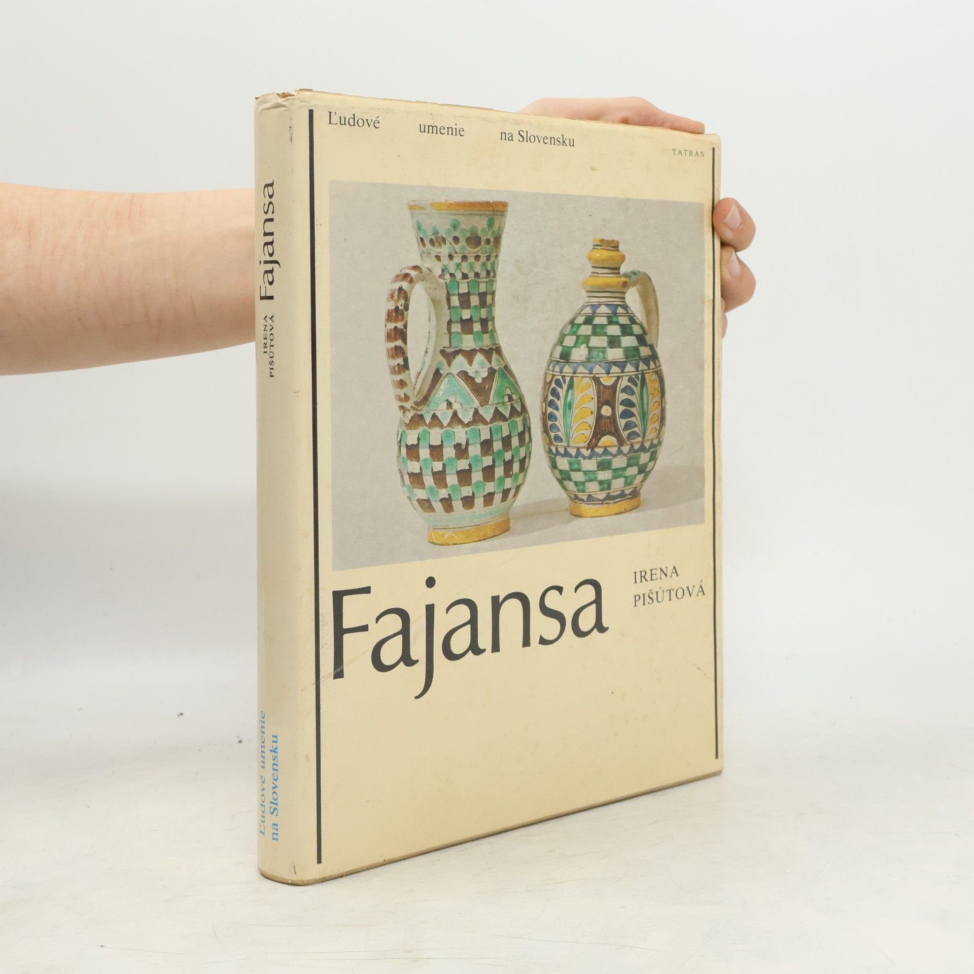 Irena Pišútová Fajansa
