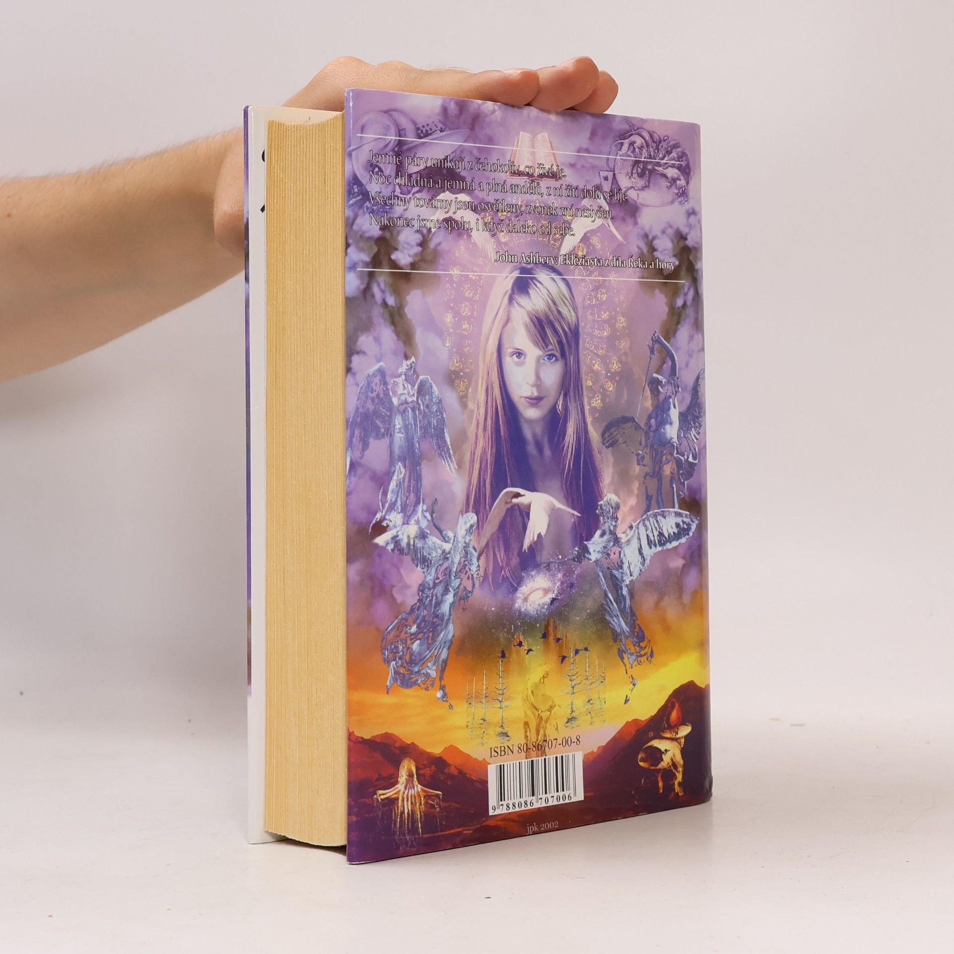 Philip Pullman Jantarový dalekohled