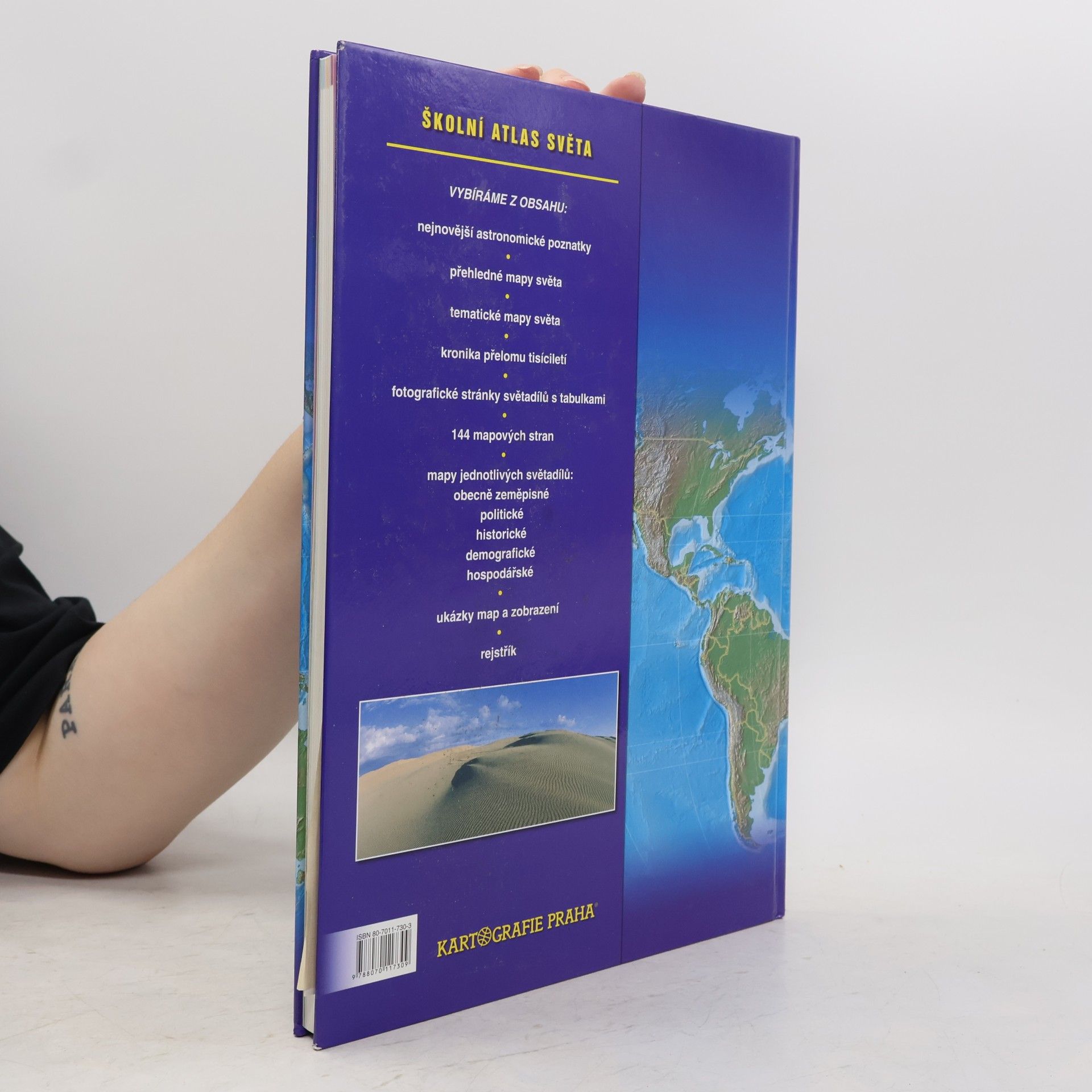 Kolektív autorov Školní atlas světa