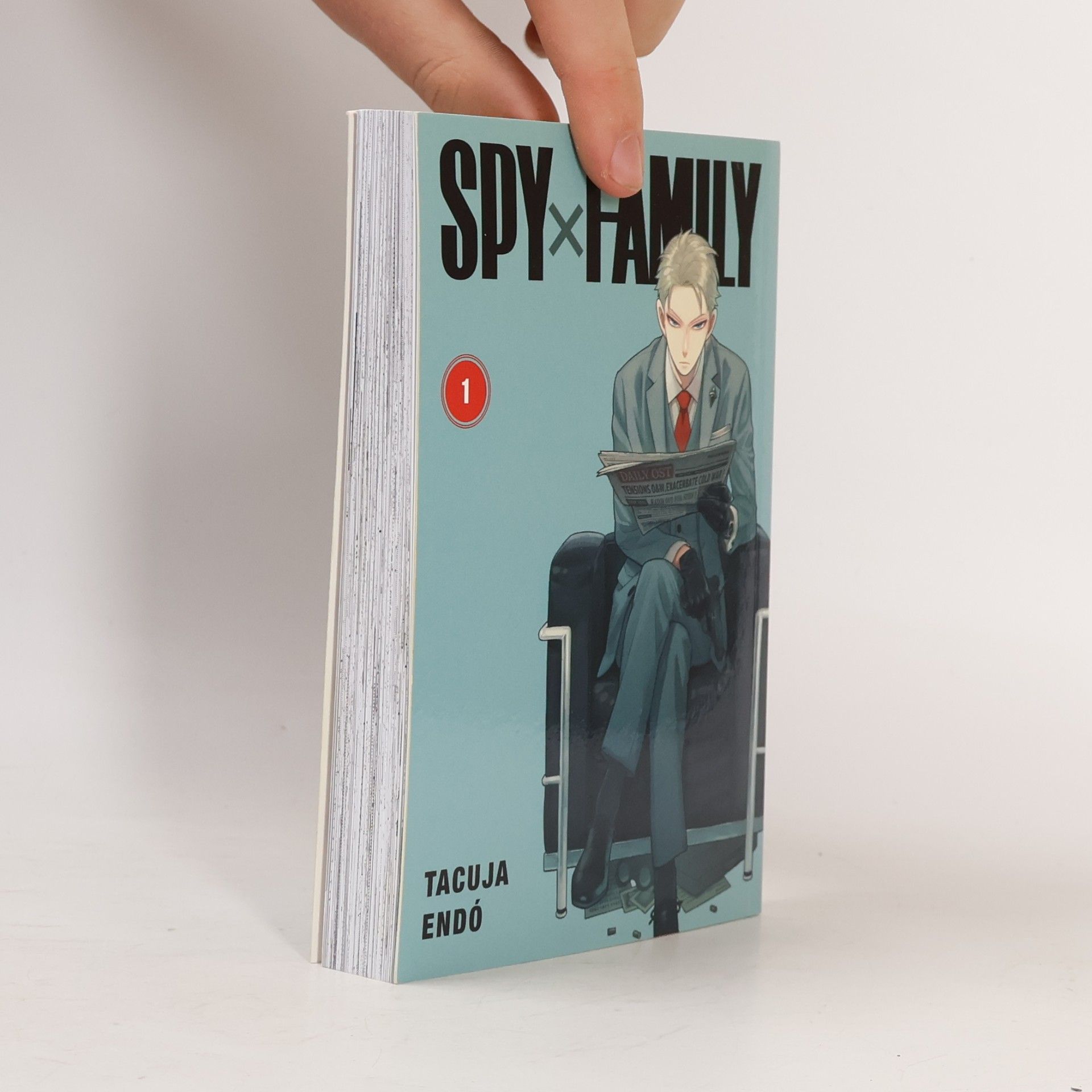 Tacuja Endó Spy x Family 1