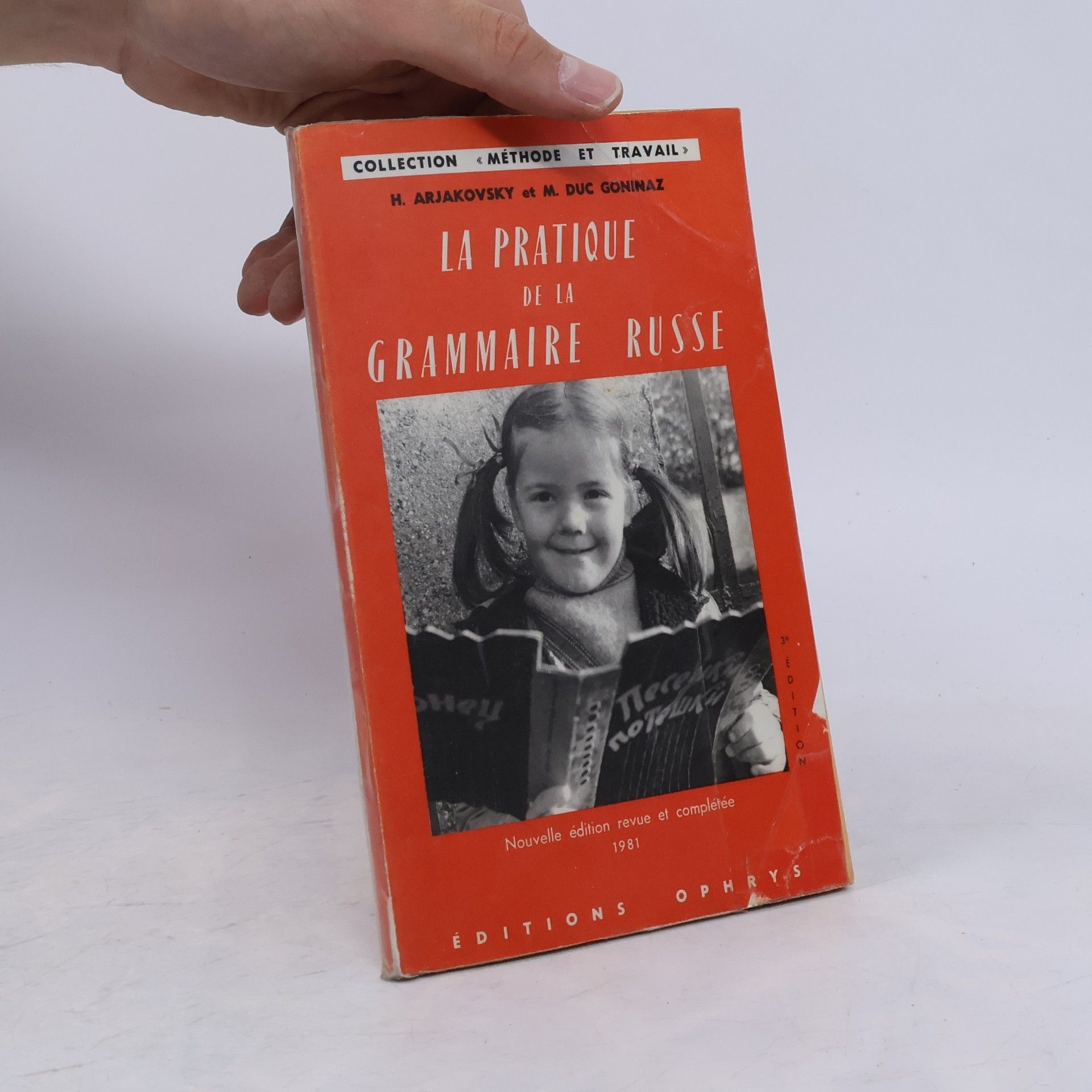 Héléna Arjakovsky a Pratique de la Grammaire Russe