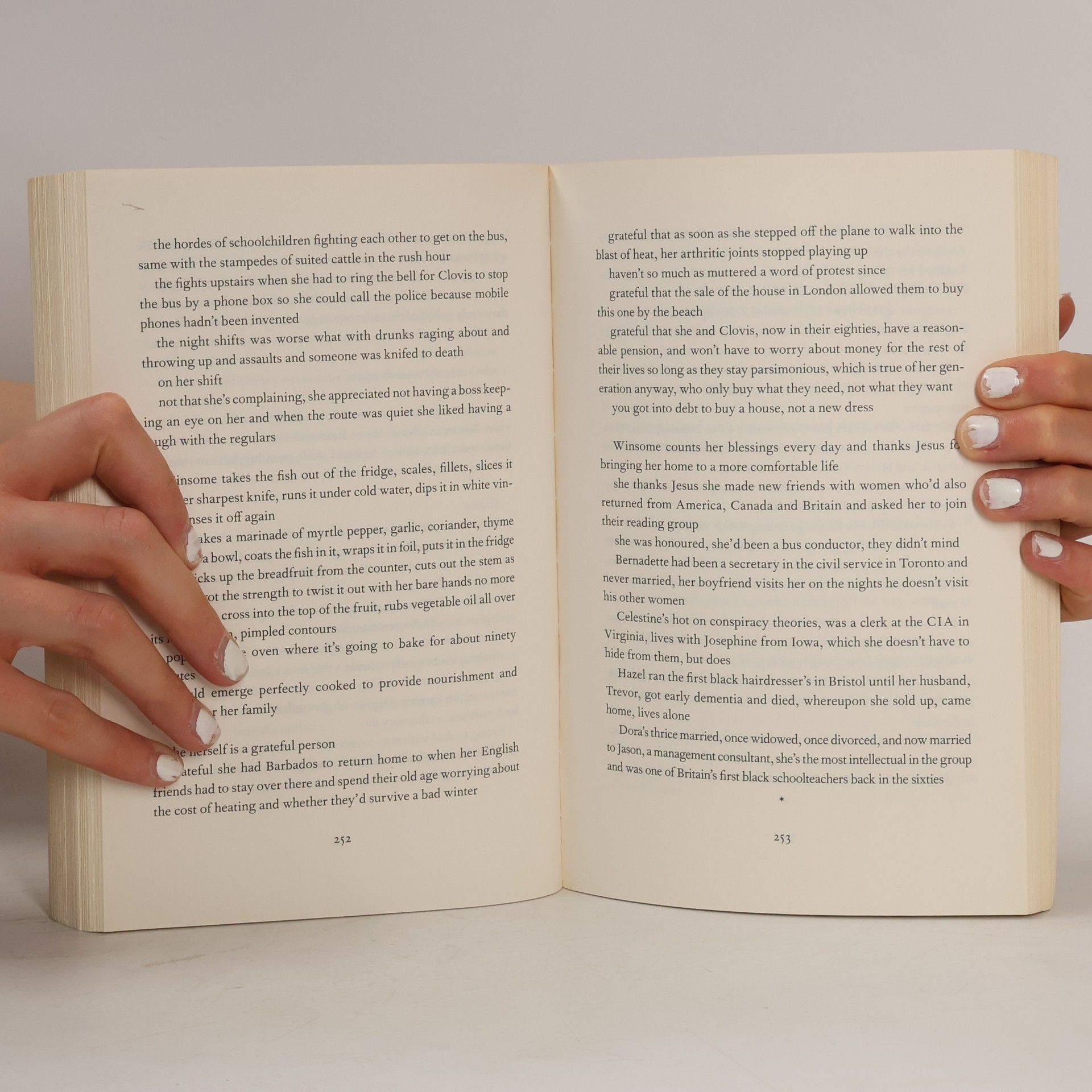 Bernardine Evaristo Girl, Woman, Other: A Novel (Booker Prize Winner)