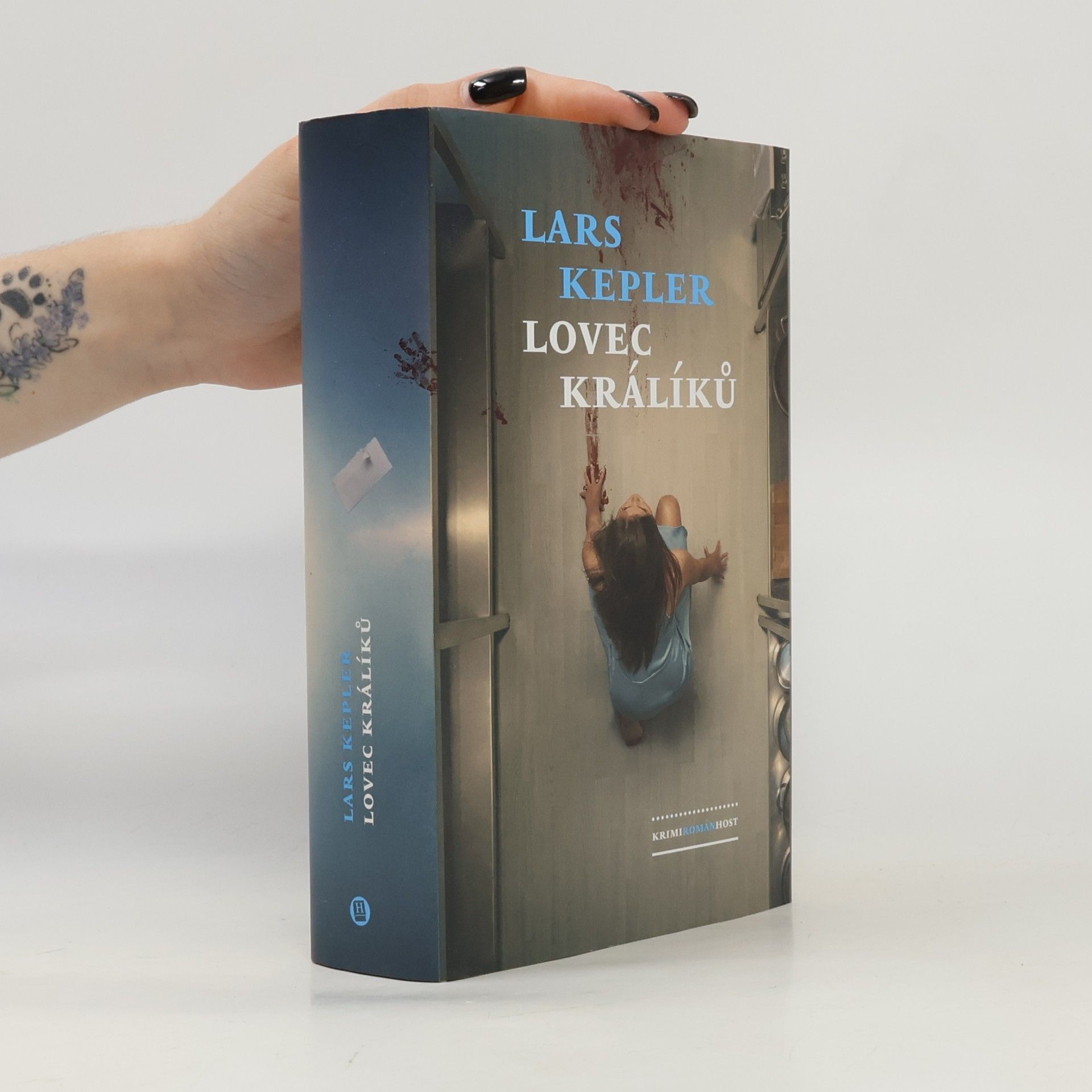 Lars Kepler Lovec králíků