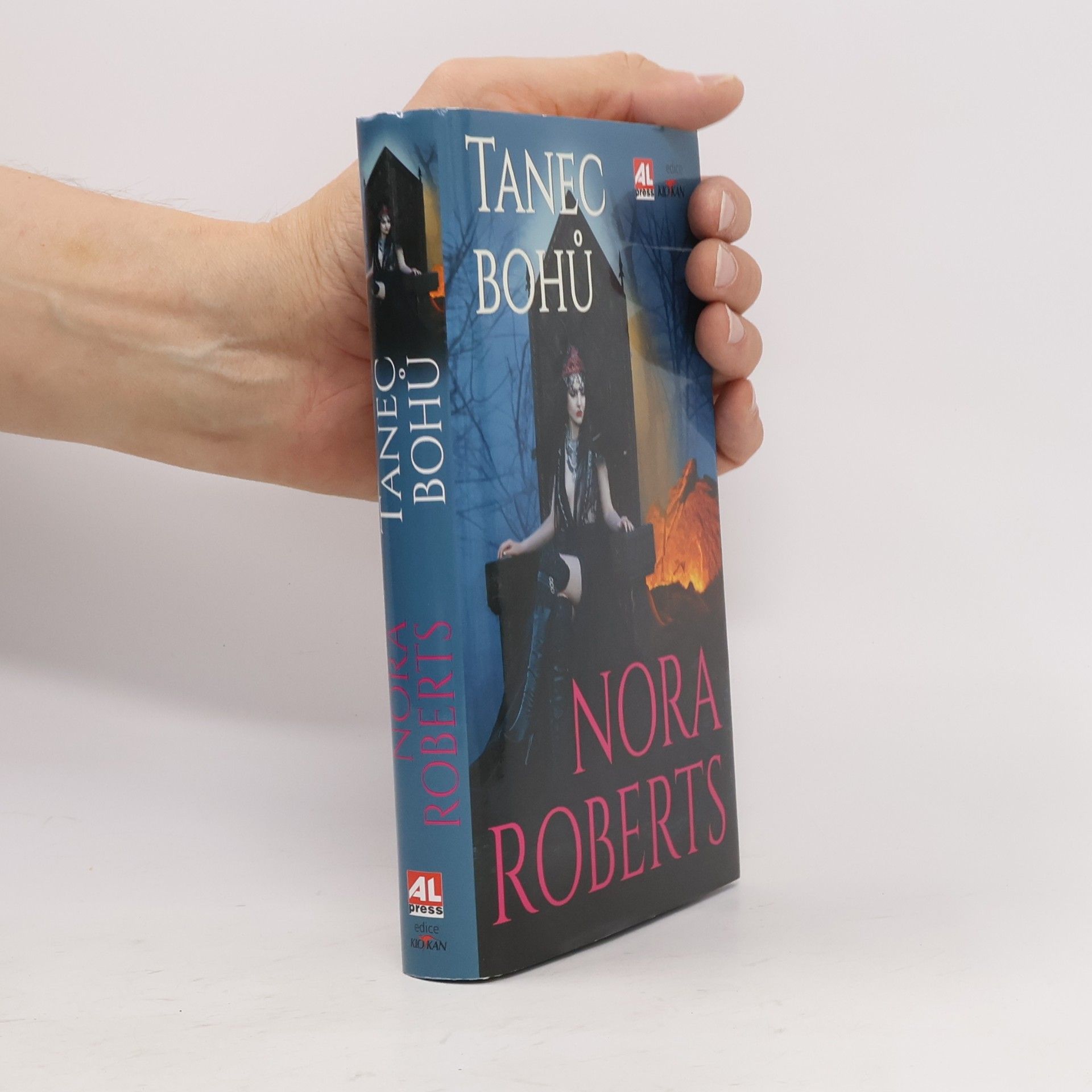 Nora Roberts Tanec bohů