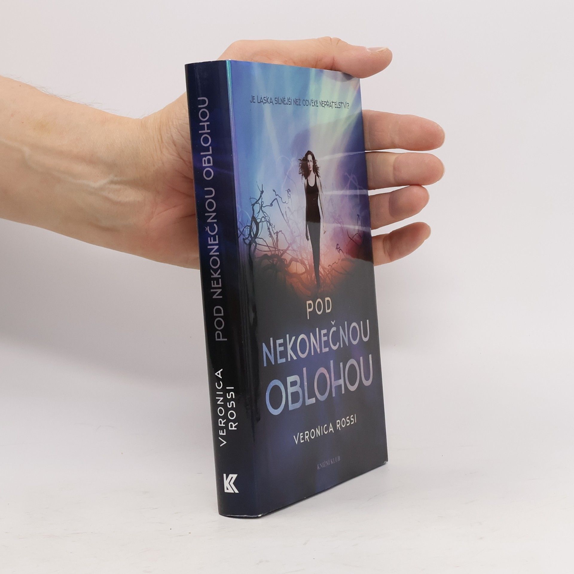 Veronica Rossi Pod nekonečnou oblohou