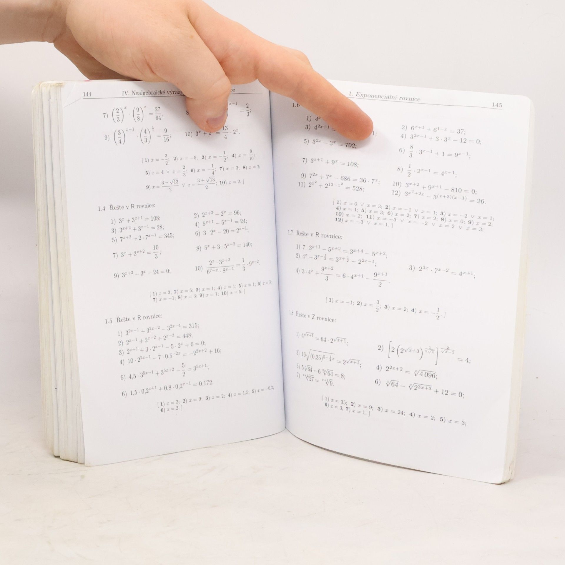 František Janeček Sbírka úloh z matematiky pro střední školy