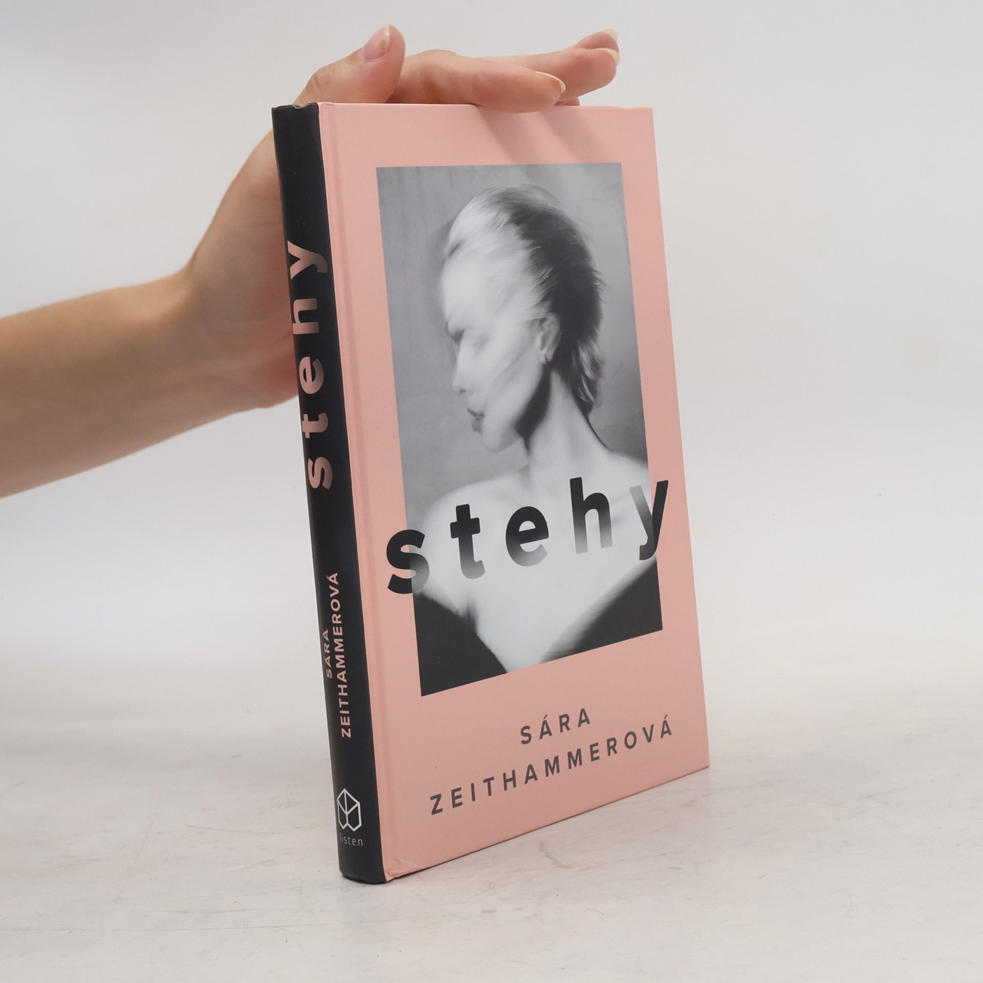 Sára Zeithammerová Stehy