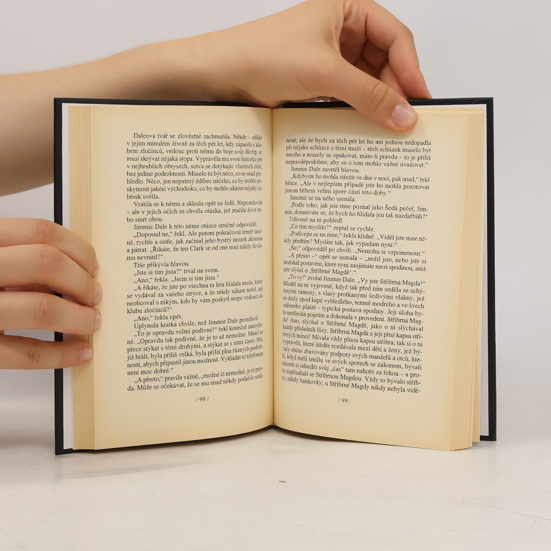 Zane Grey Šedá pečeť 2. Tajemná žena