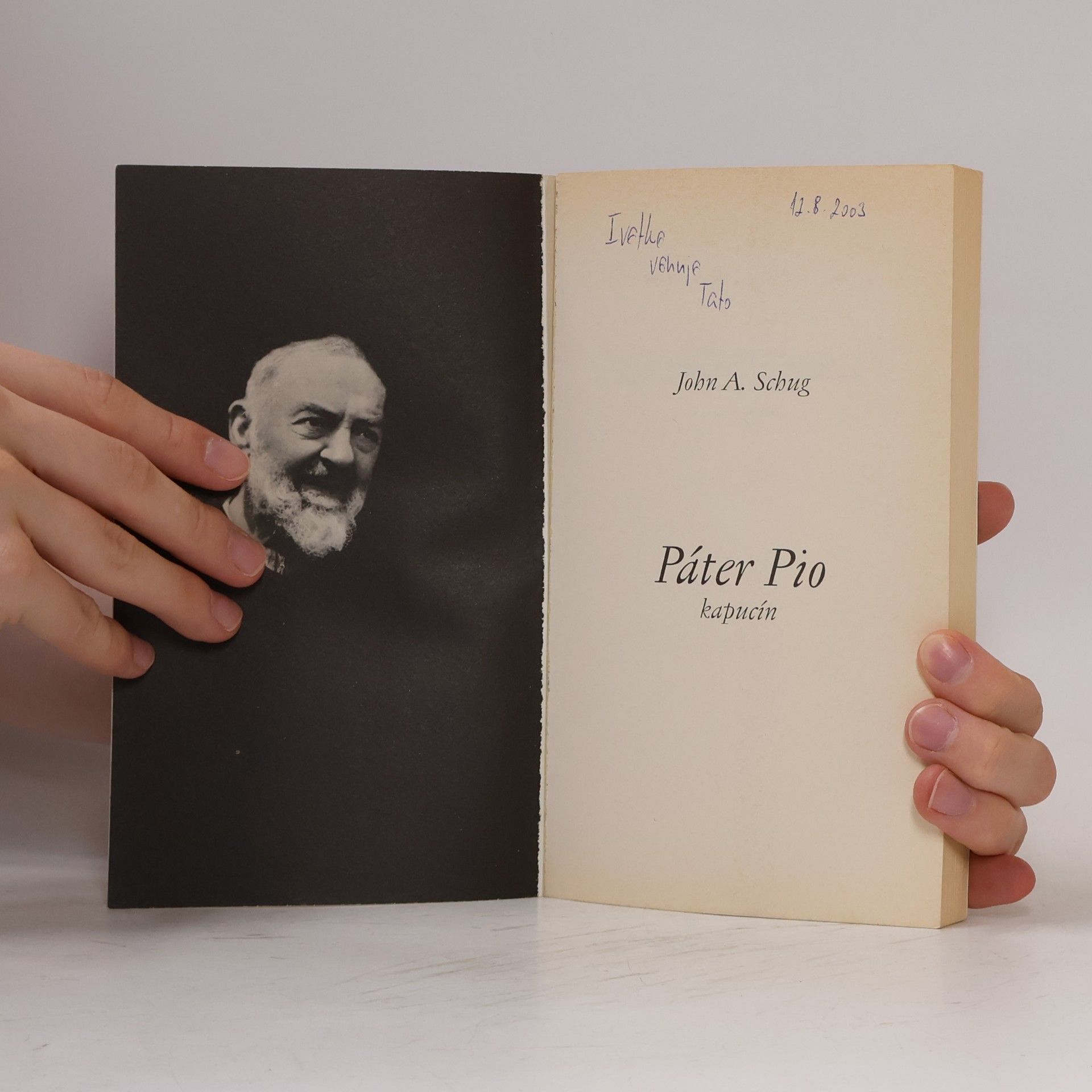 John A. Shug Páter Pio kapucín