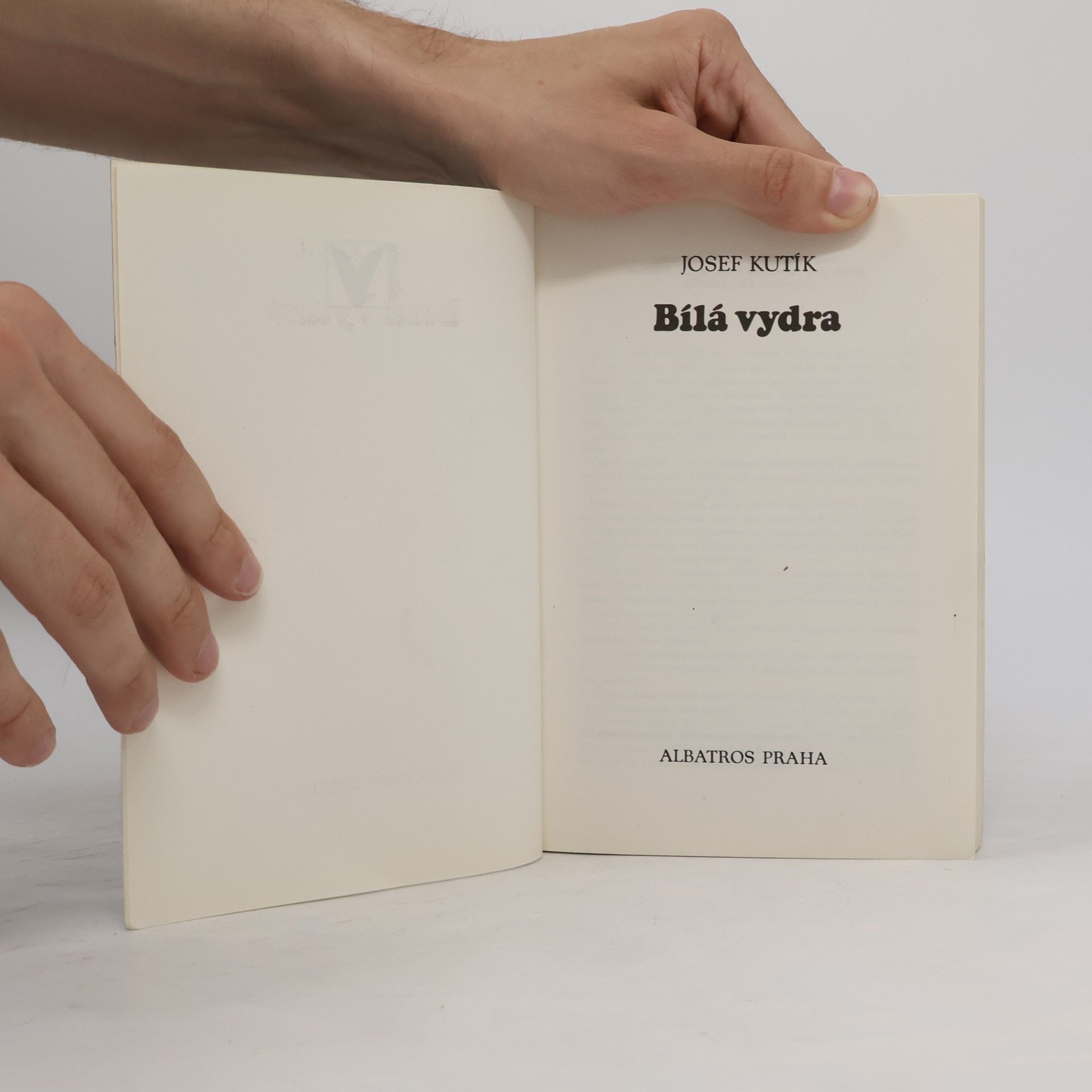 Josef Kutík Bílá vydra