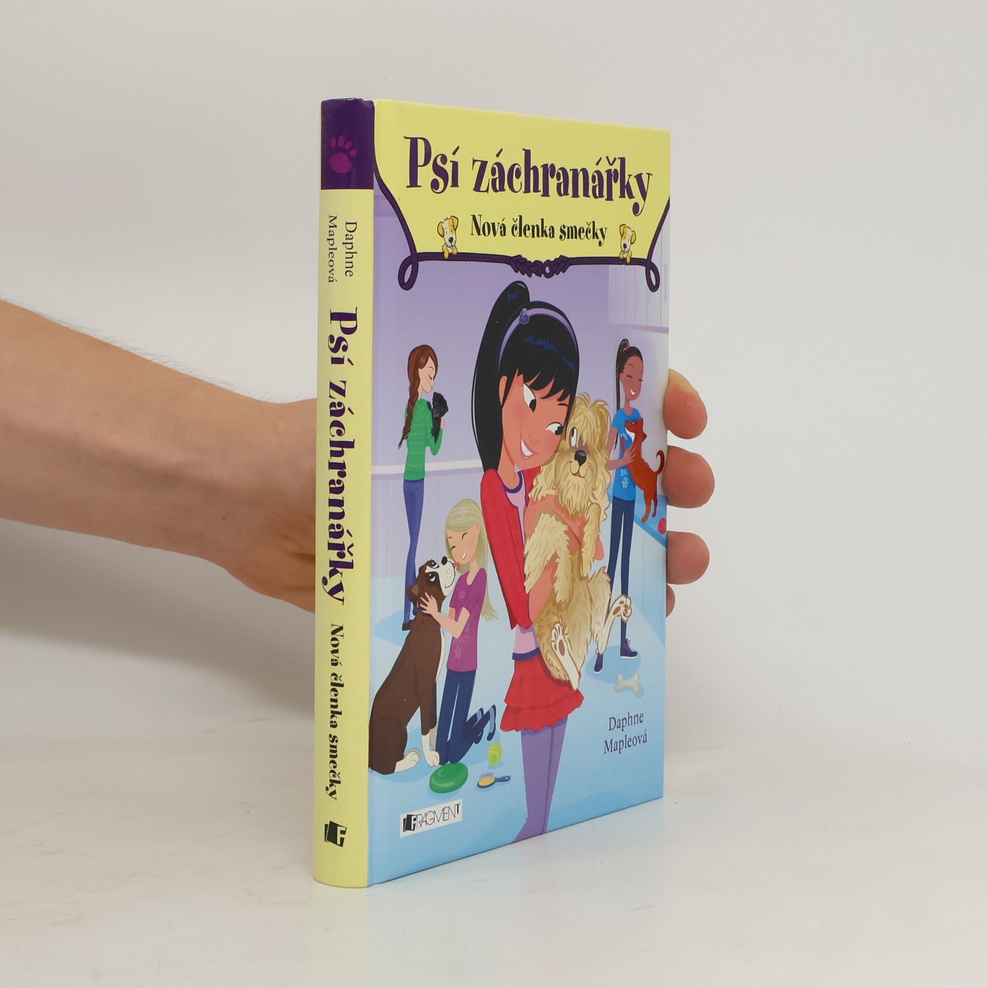 Daphne Maple Psí záchranářky. Nová členka smečky