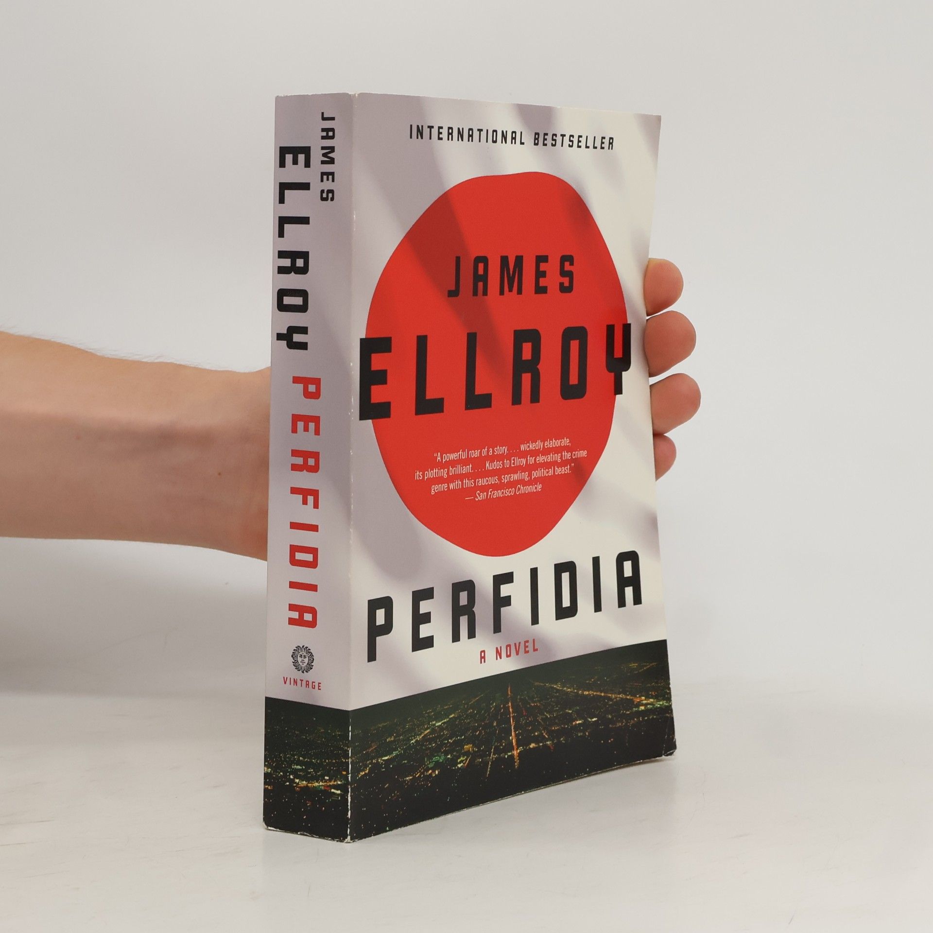 James Elroy Perfidia, English edition