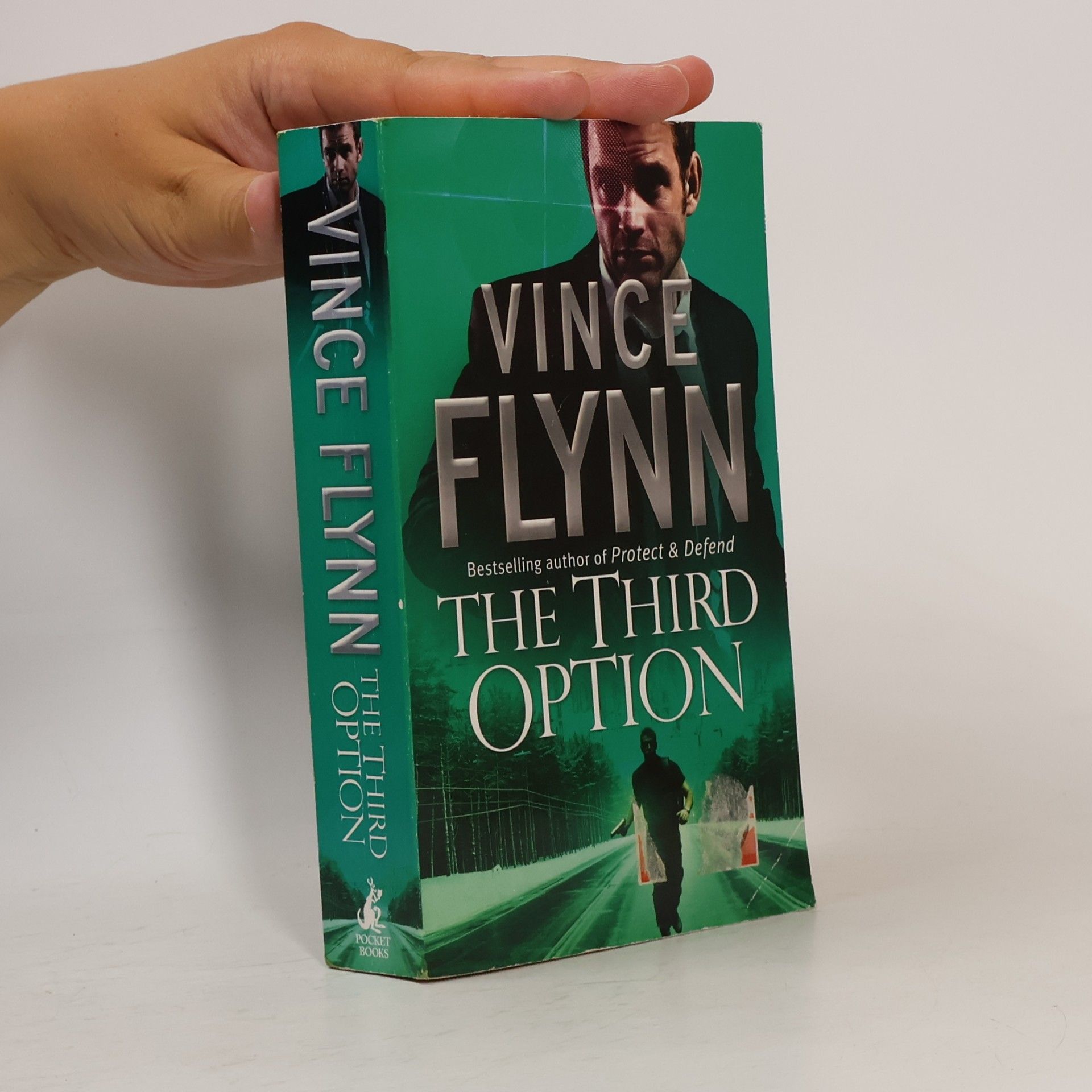 Vince Flynn The Third Option