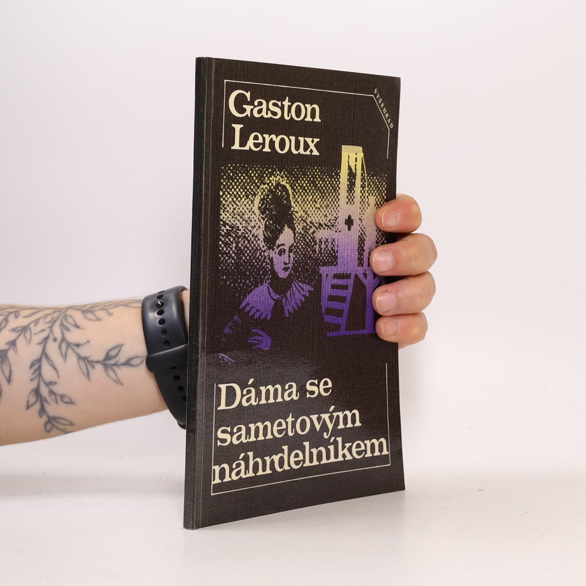 Gaston Leroux Dáma se sametovým náhrdelníkem