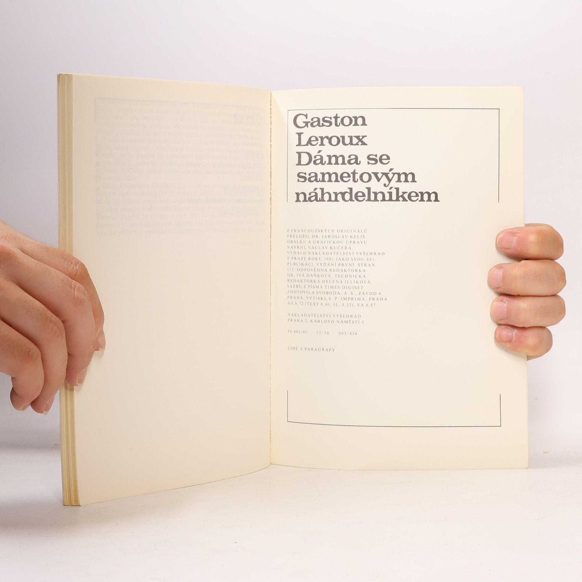 Gaston Leroux Dáma se sametovým náhrdelníkem