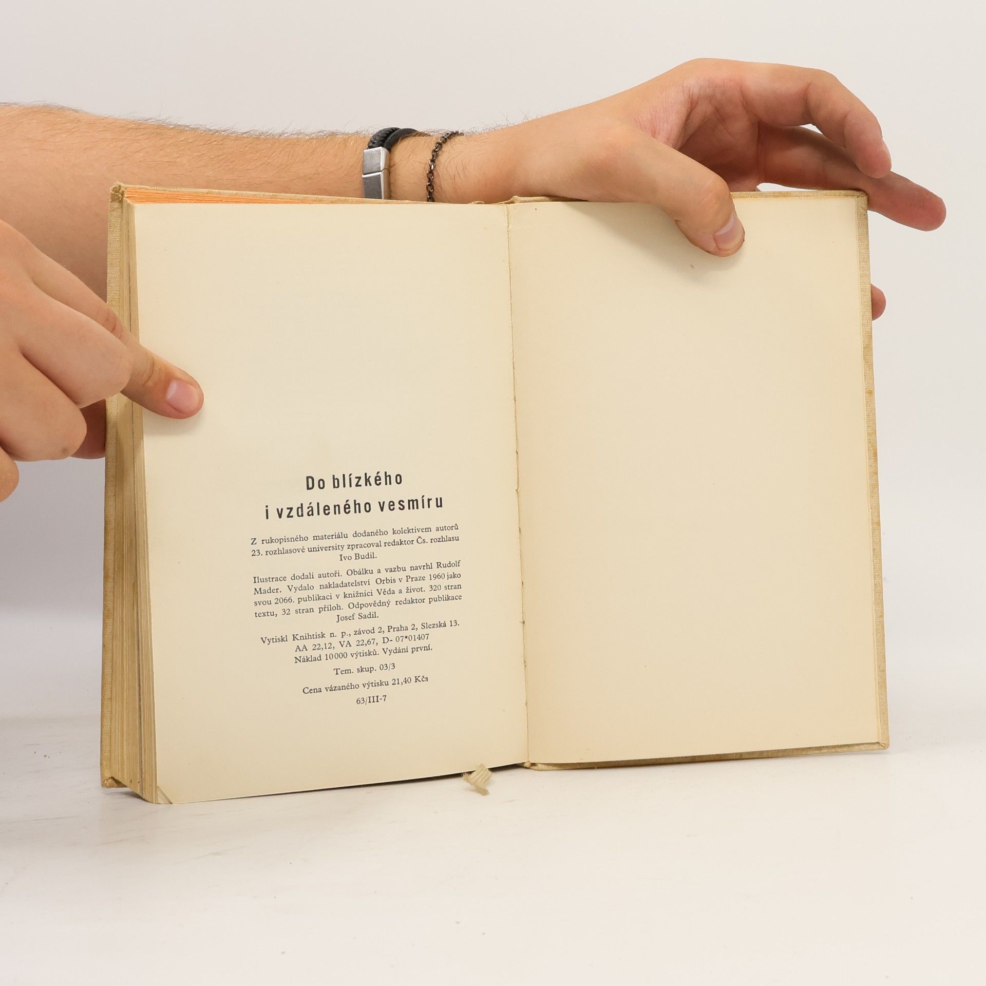 Collectif d'auteurs Do blízkého i vzdáleného vesmíru