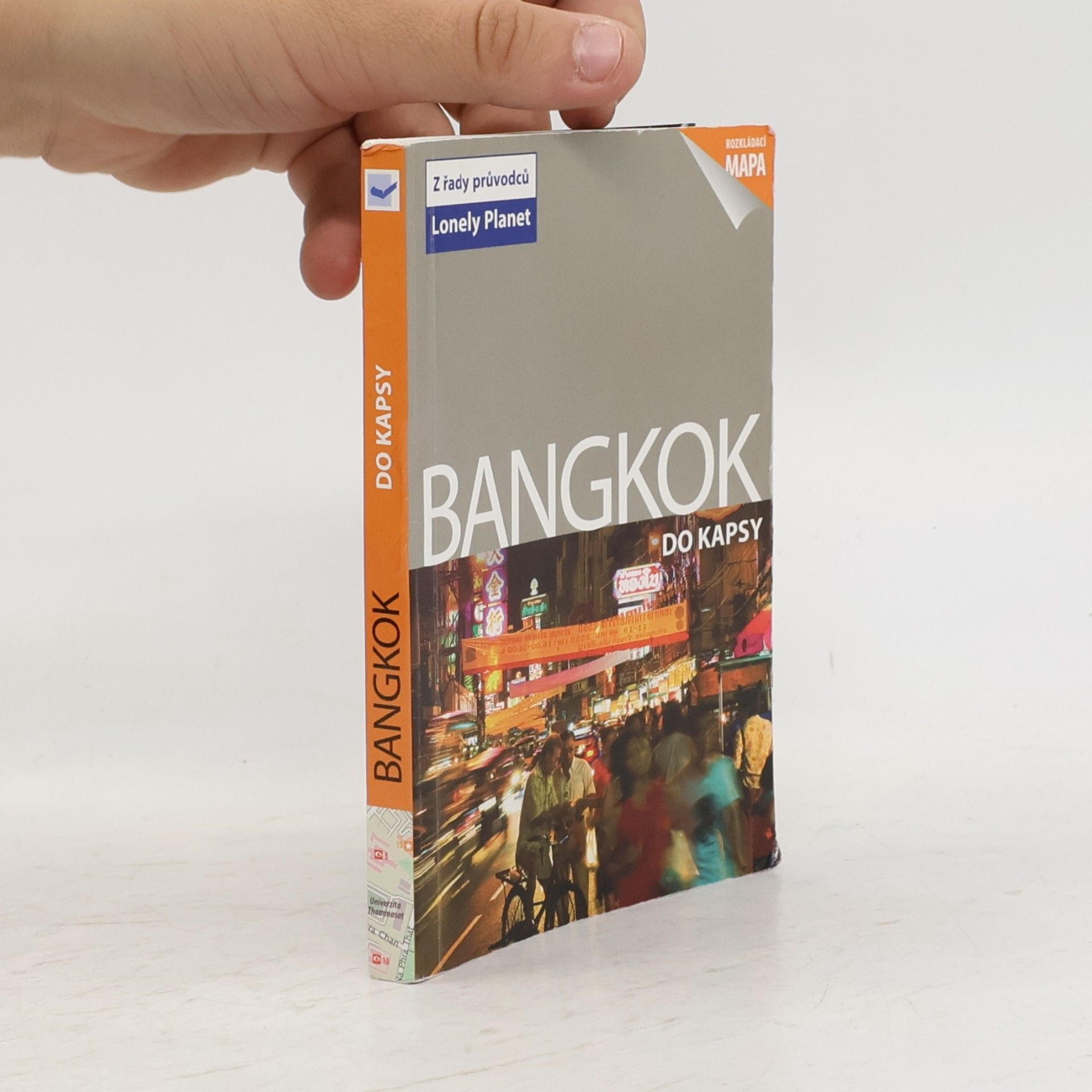 Austin Bush Bangkok: Do kapsy