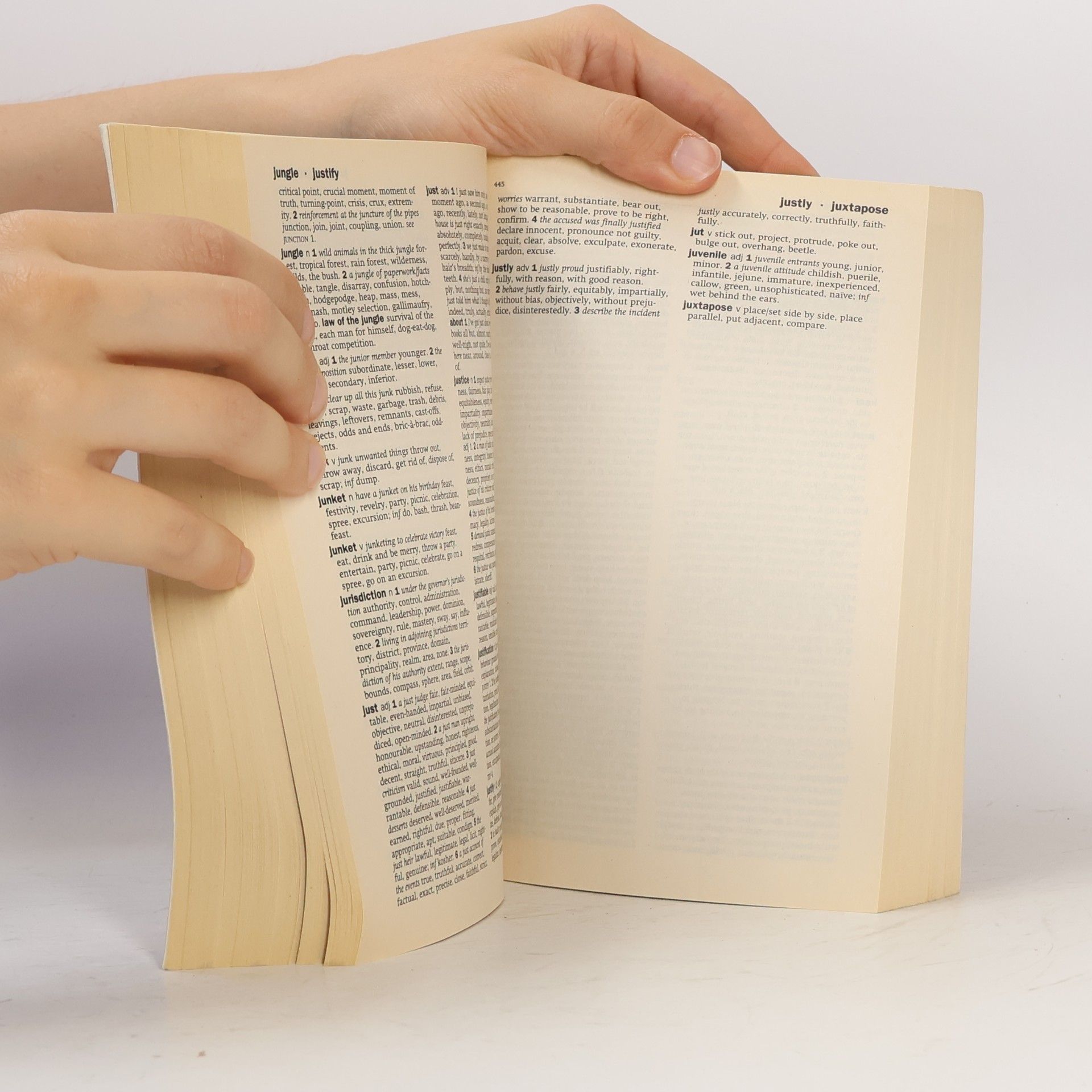 Betty Kirkpatrick The Oxford Paperback Thesaurus