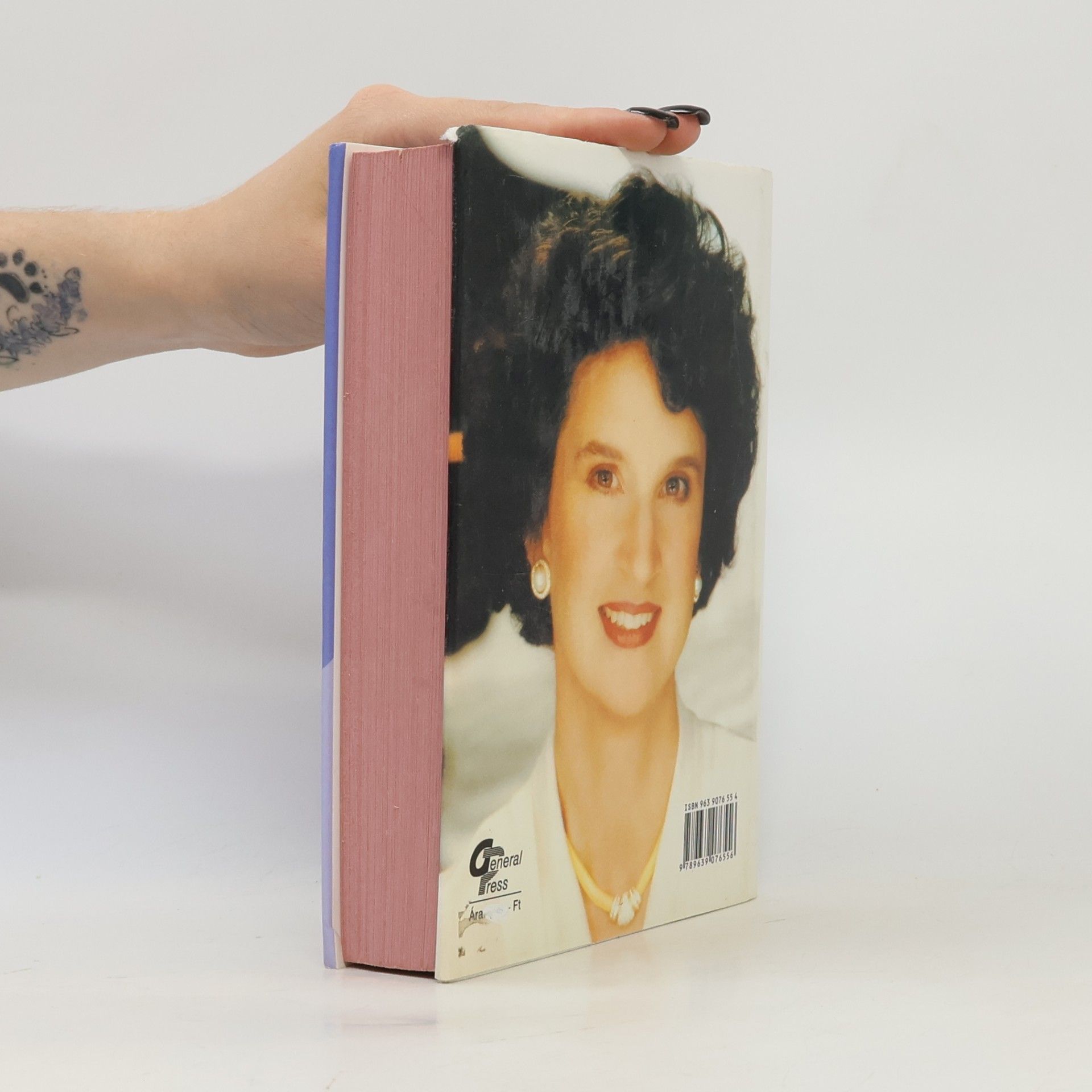Anita Sárossy-Beck Titkok