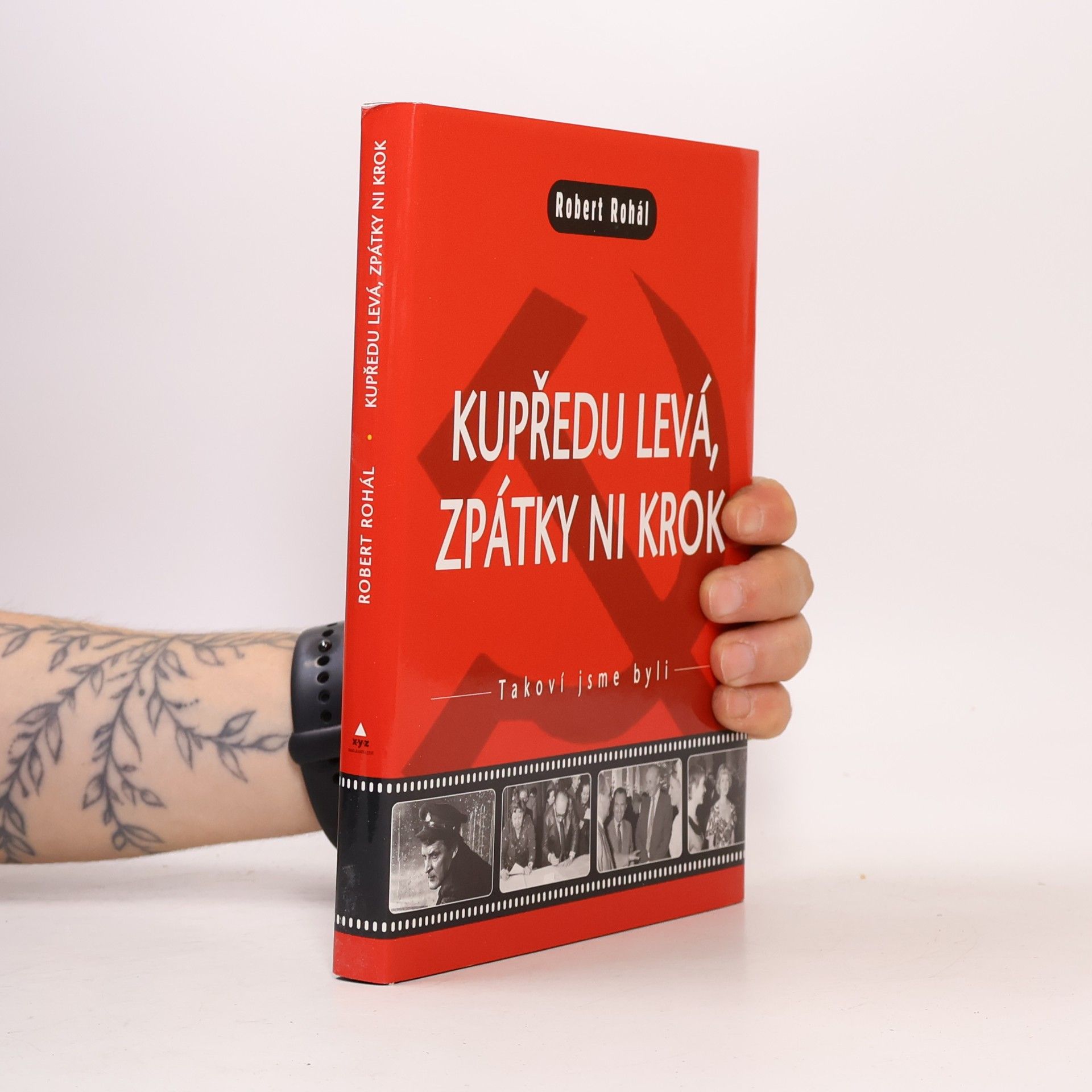 Kupředu levá, zpátky ni krok!