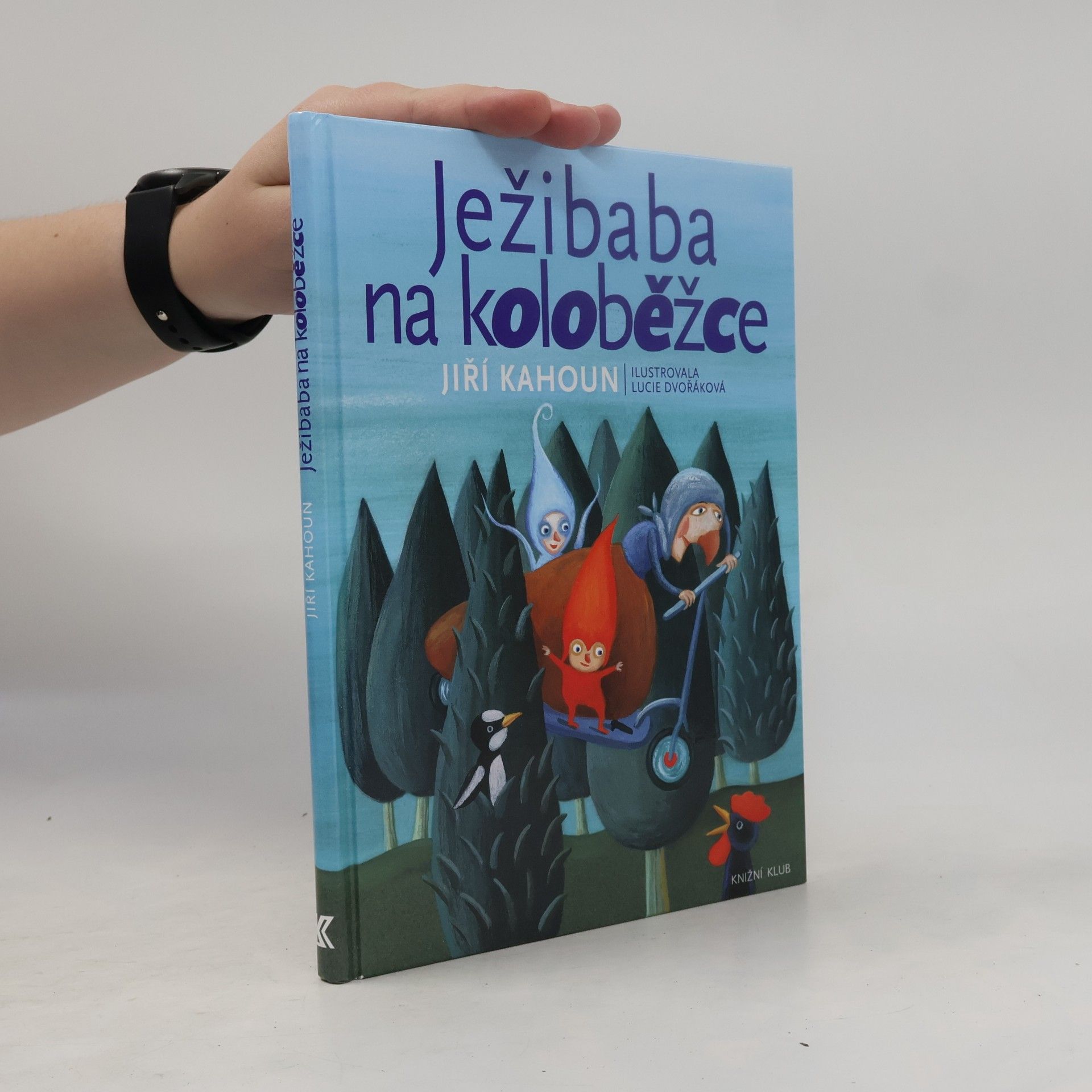 Ježibaba na koloběžce