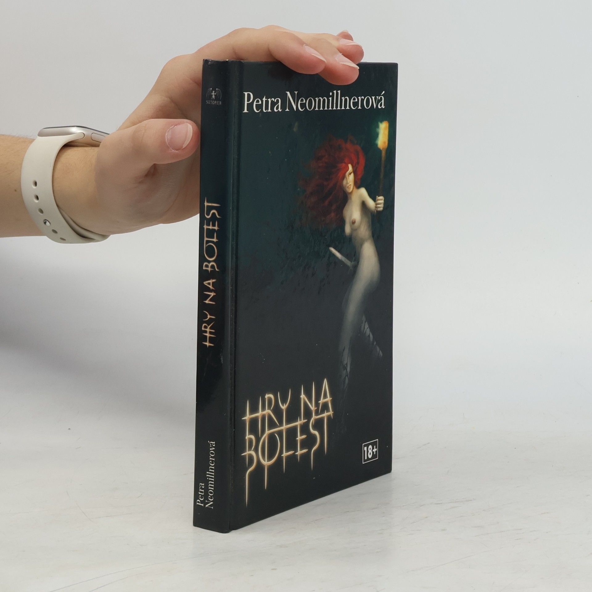 Petra Neomillnerová Hry na bolest