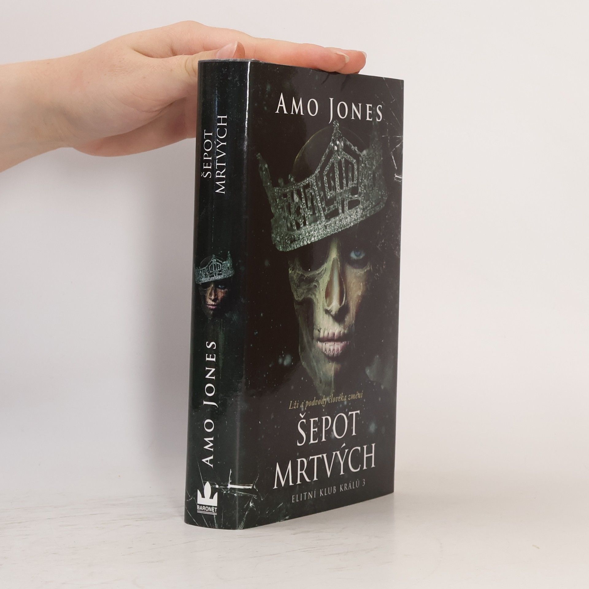 Amo Jones Šepot mrtvých