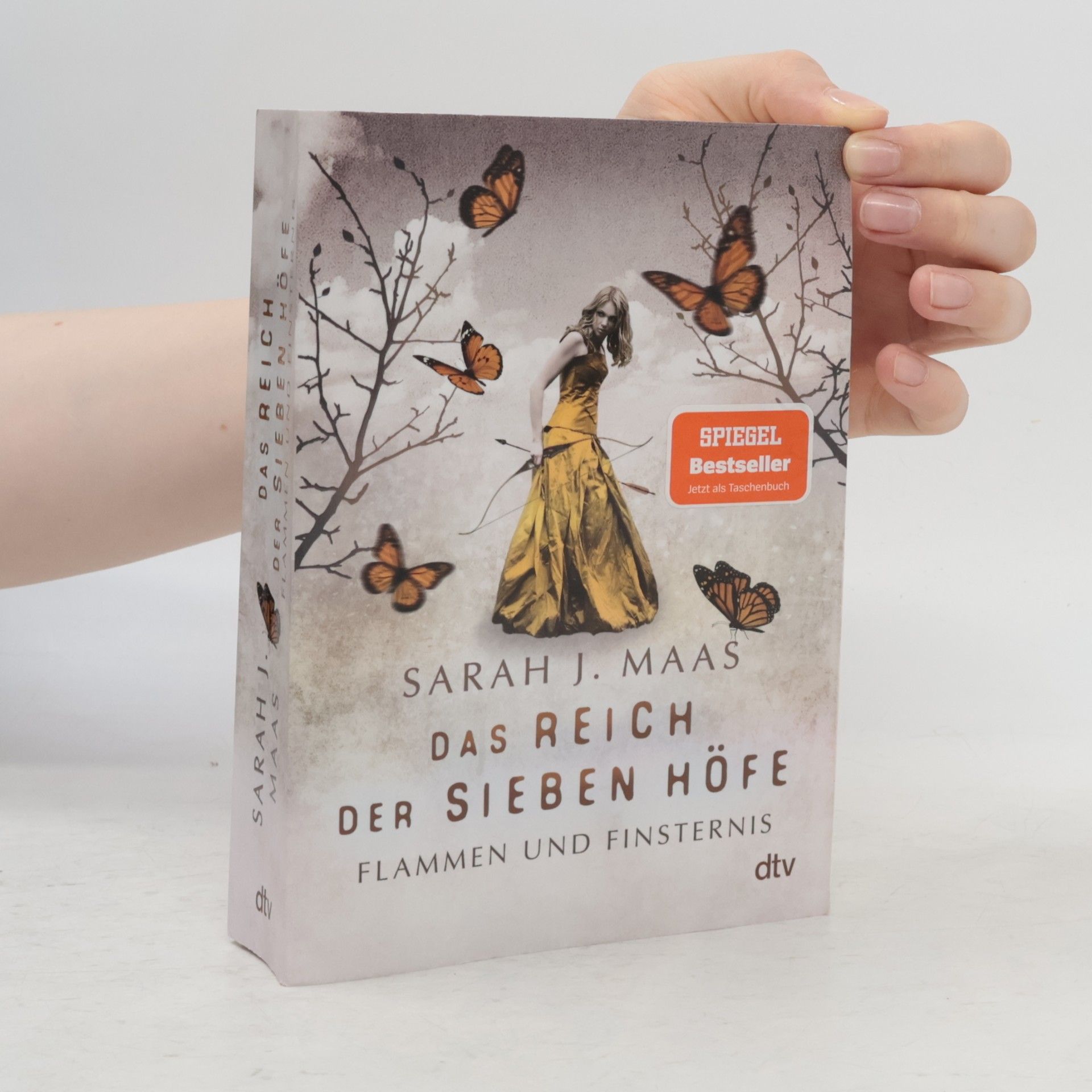 Sarah J. Maas Das Reich der Sieben Höfe. Flammen und Finsternis