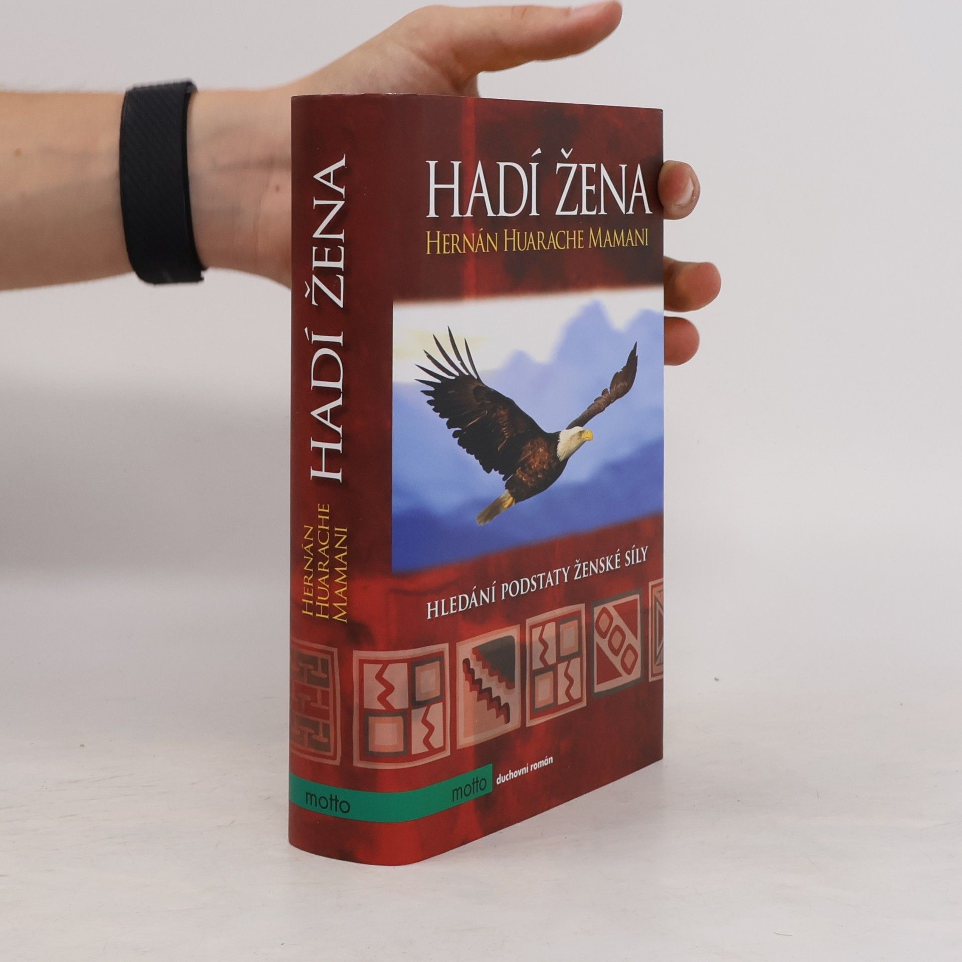 Hernán Huarache Mamani Hadí žena: Hledání podstaty ženské síly