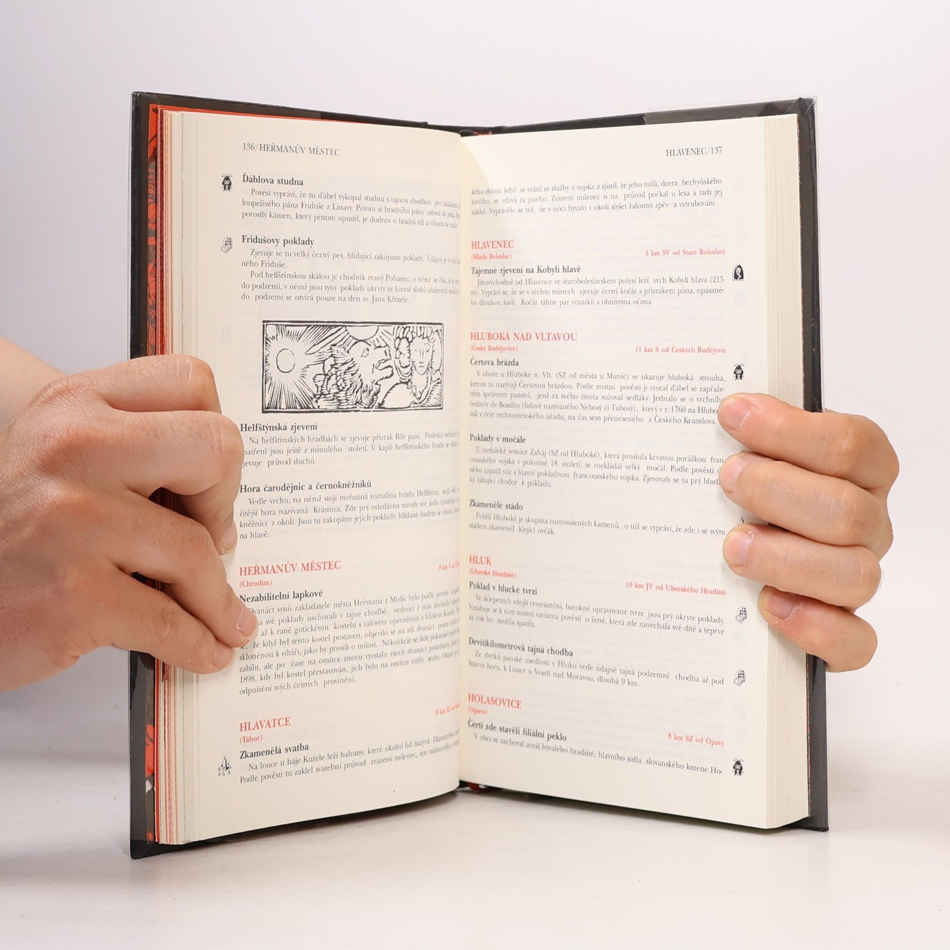 Various authors Labyrintem tajemna, aneb, Průvodce po magických místech Československa