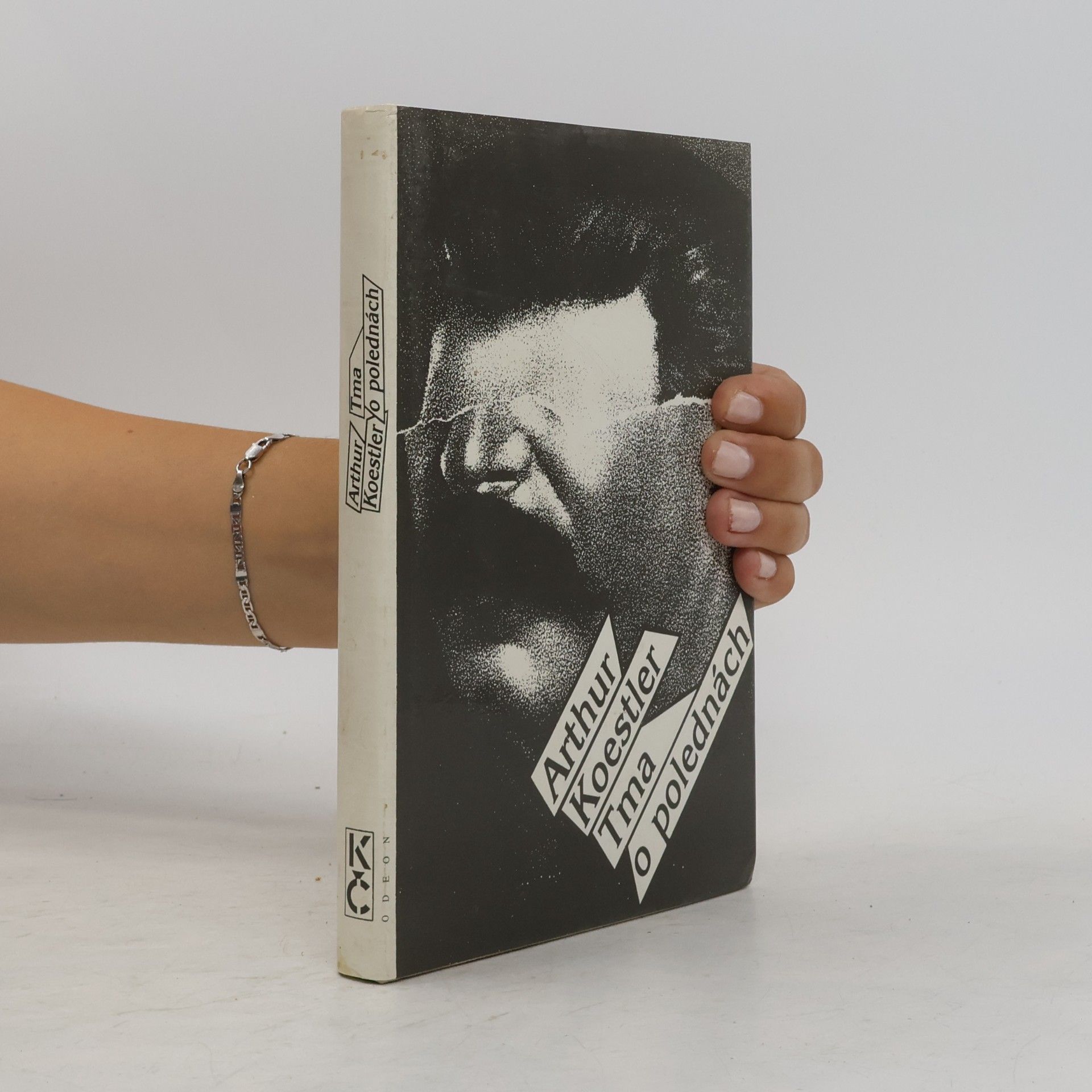 Arthur Koestler Tma o polednách