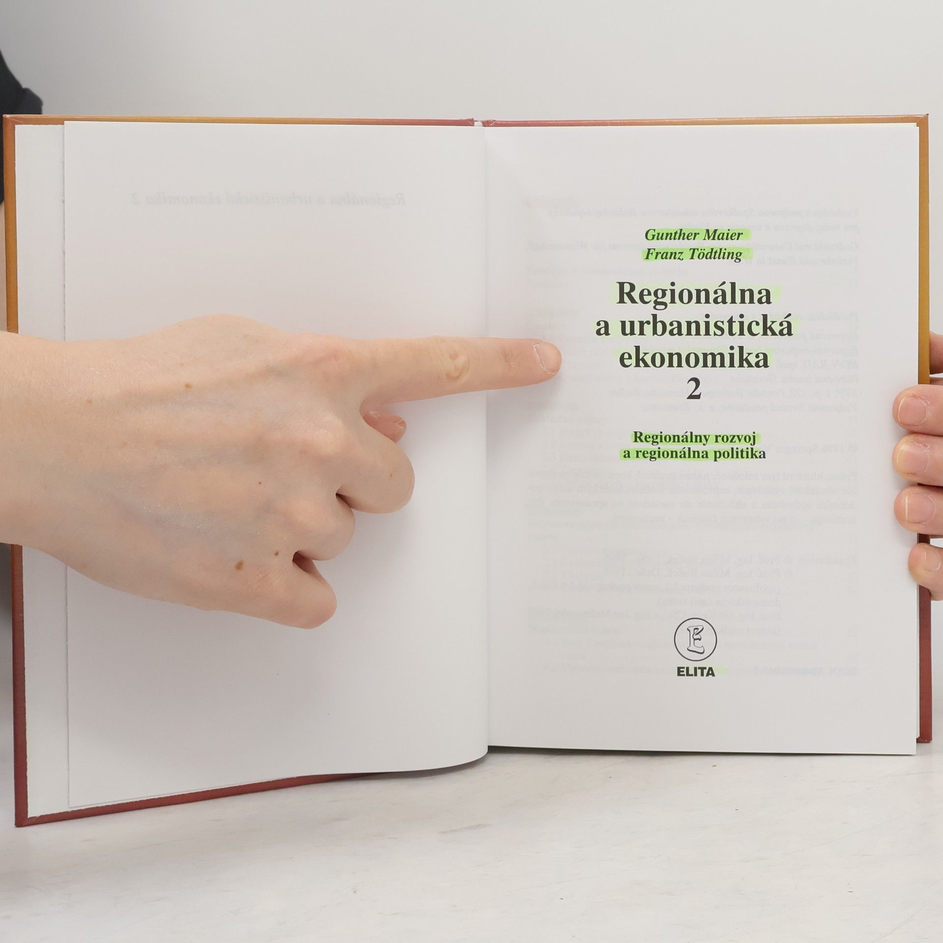 Dieter Maier Regionálna a urbanistická ekonomika 2: Regionálny rozvoj a regionálna politika