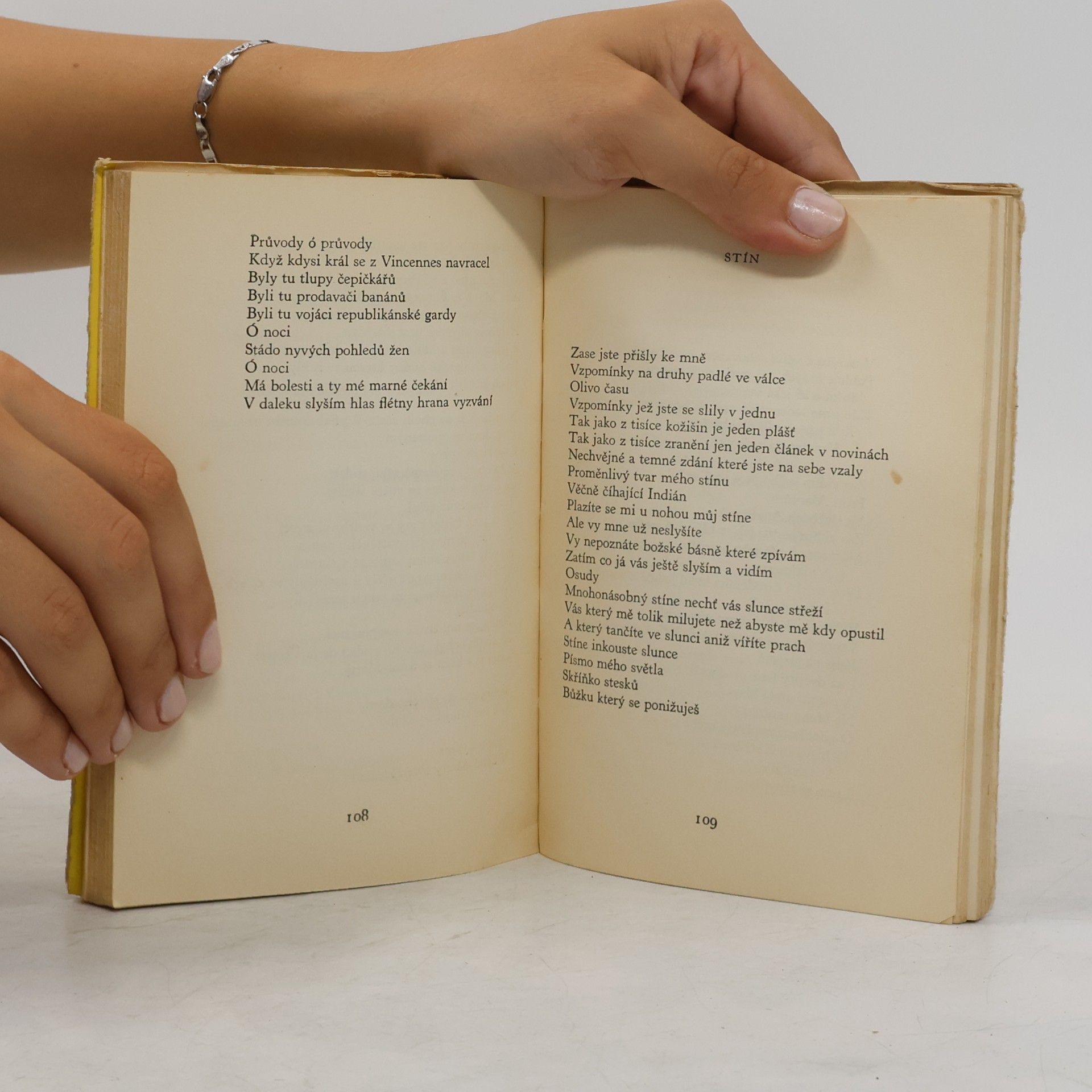 Guillaume Apollinaire Pásmo a jiné verše